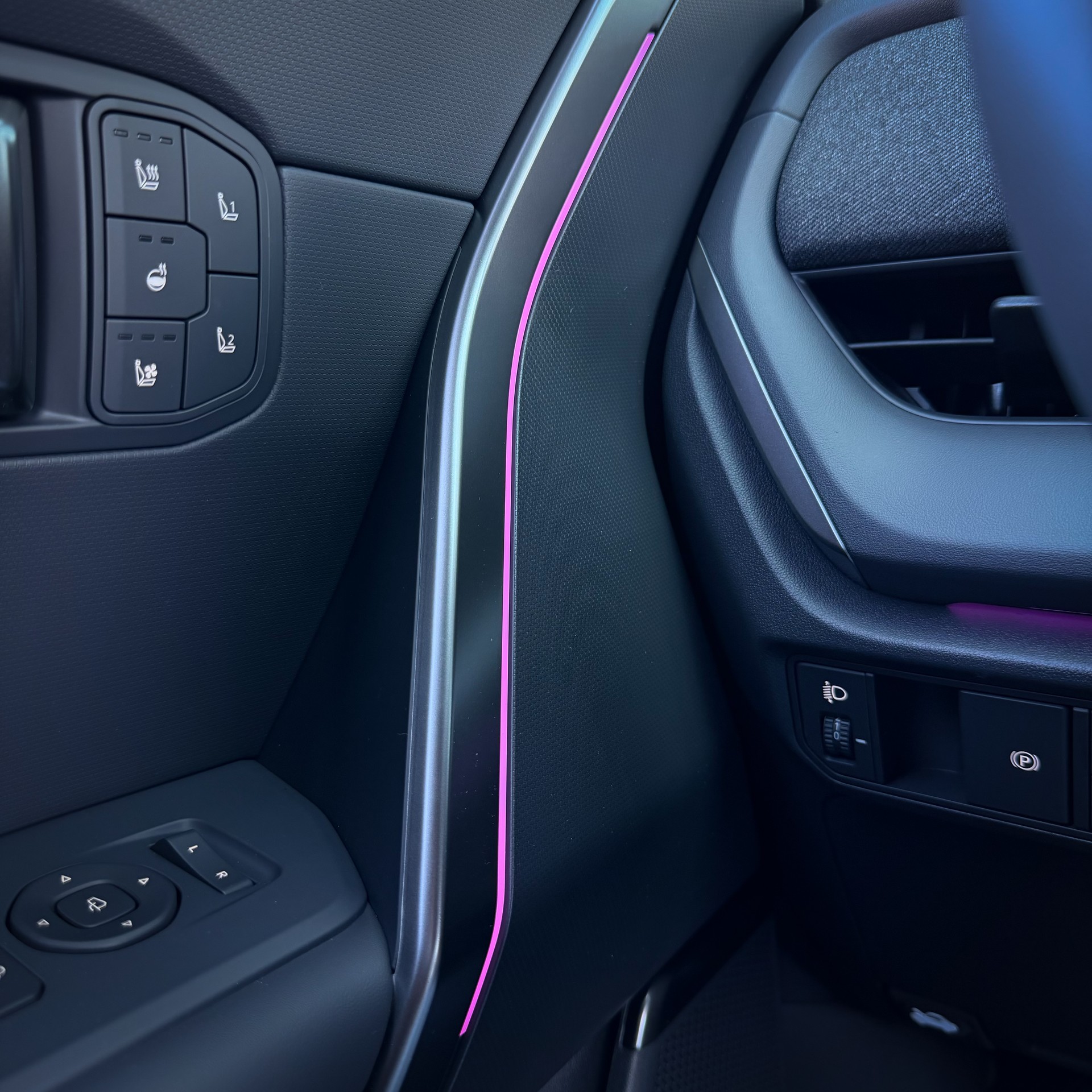 KIA Seltos 1.6 T-GDi X-Line-image-14