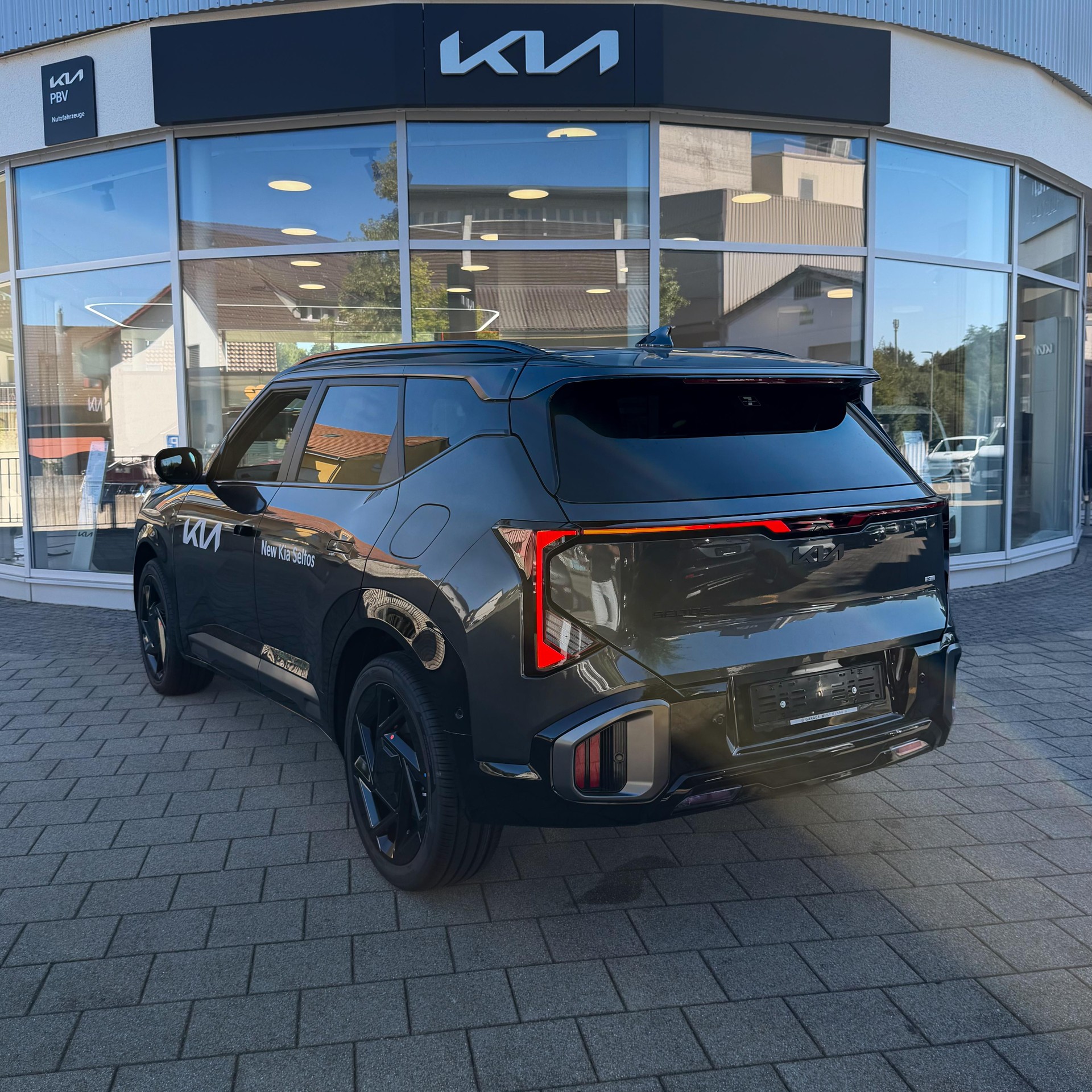KIA Seltos 1.6 T-GDi X-Line-image-1