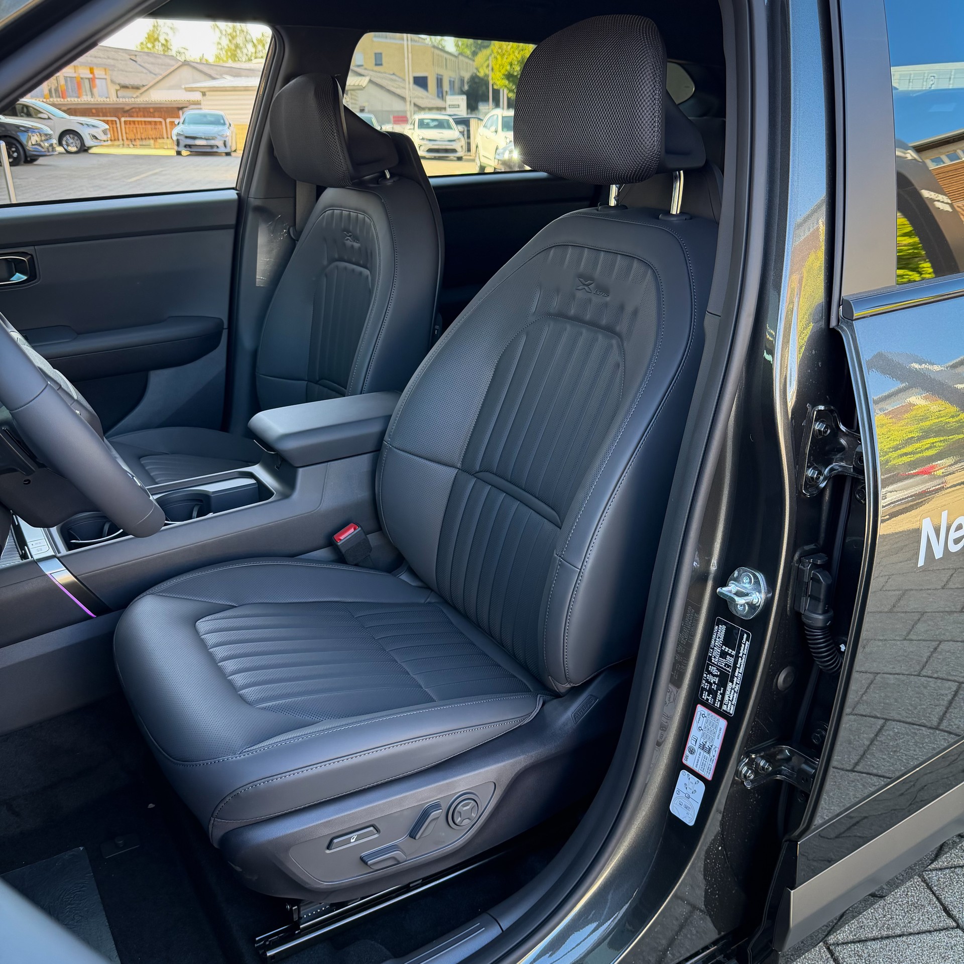 KIA Seltos 1.6 T-GDi X-Line-image-10