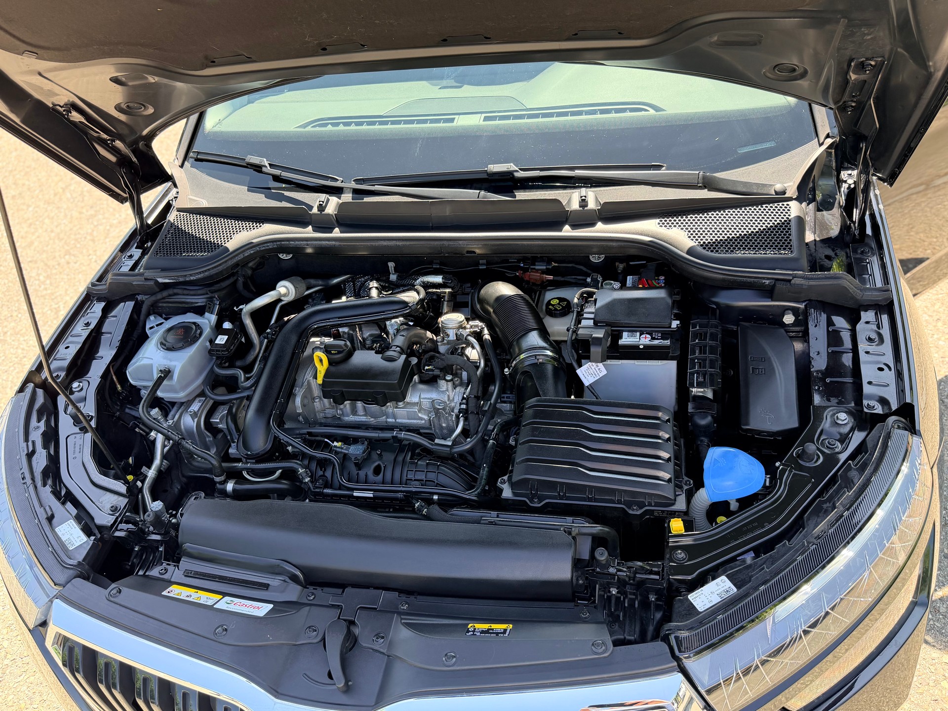 SKODA Kamiq 1.0 TSI Ambition DSG LEASING FINANZIERUNG MÖGLICH-image-14