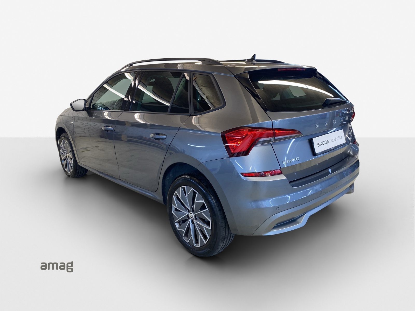 SKODA Kamiq 1.0 TSI Tour-showroom-element-2