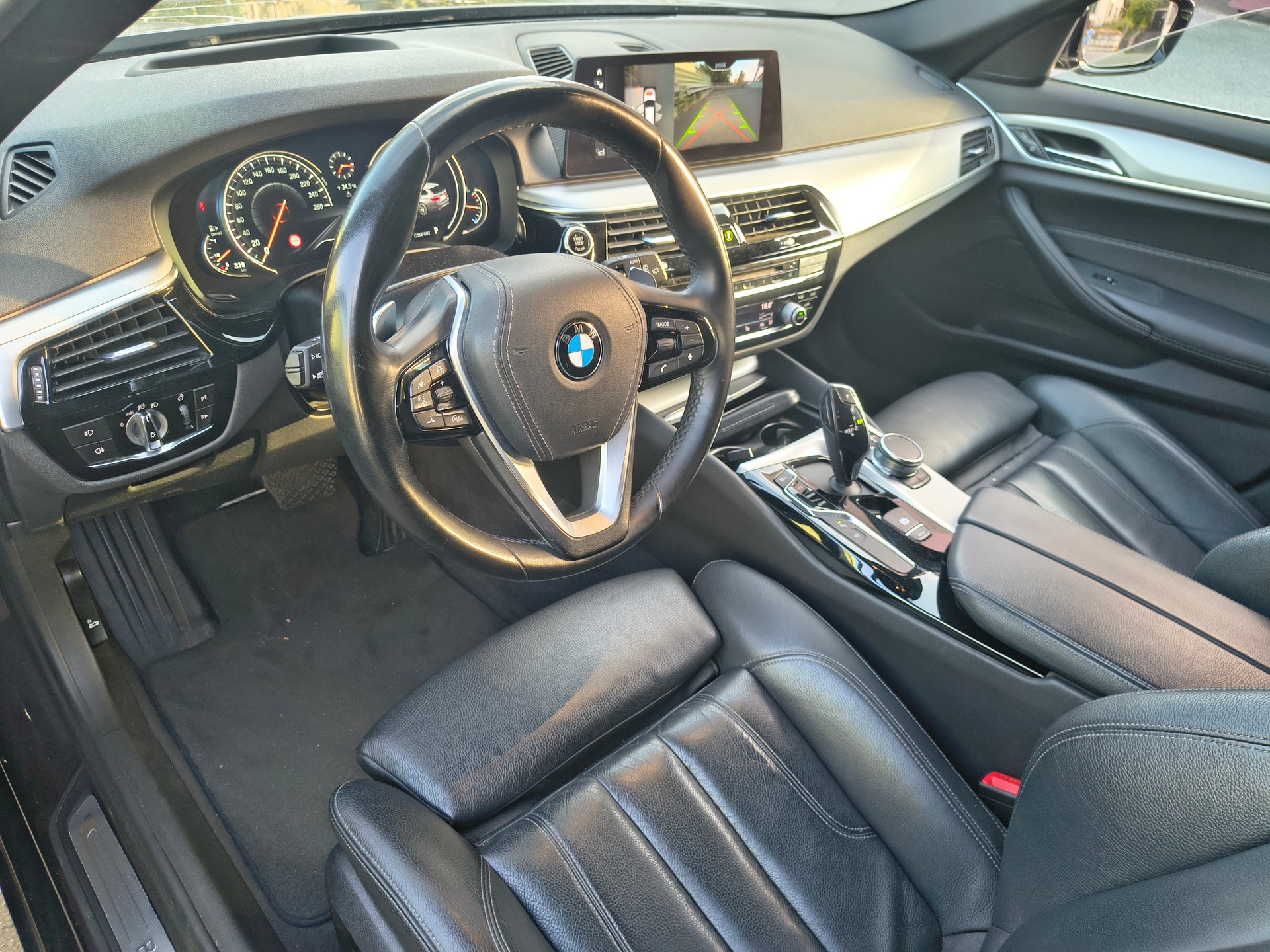 BMW 520d xDrive sport-image-4