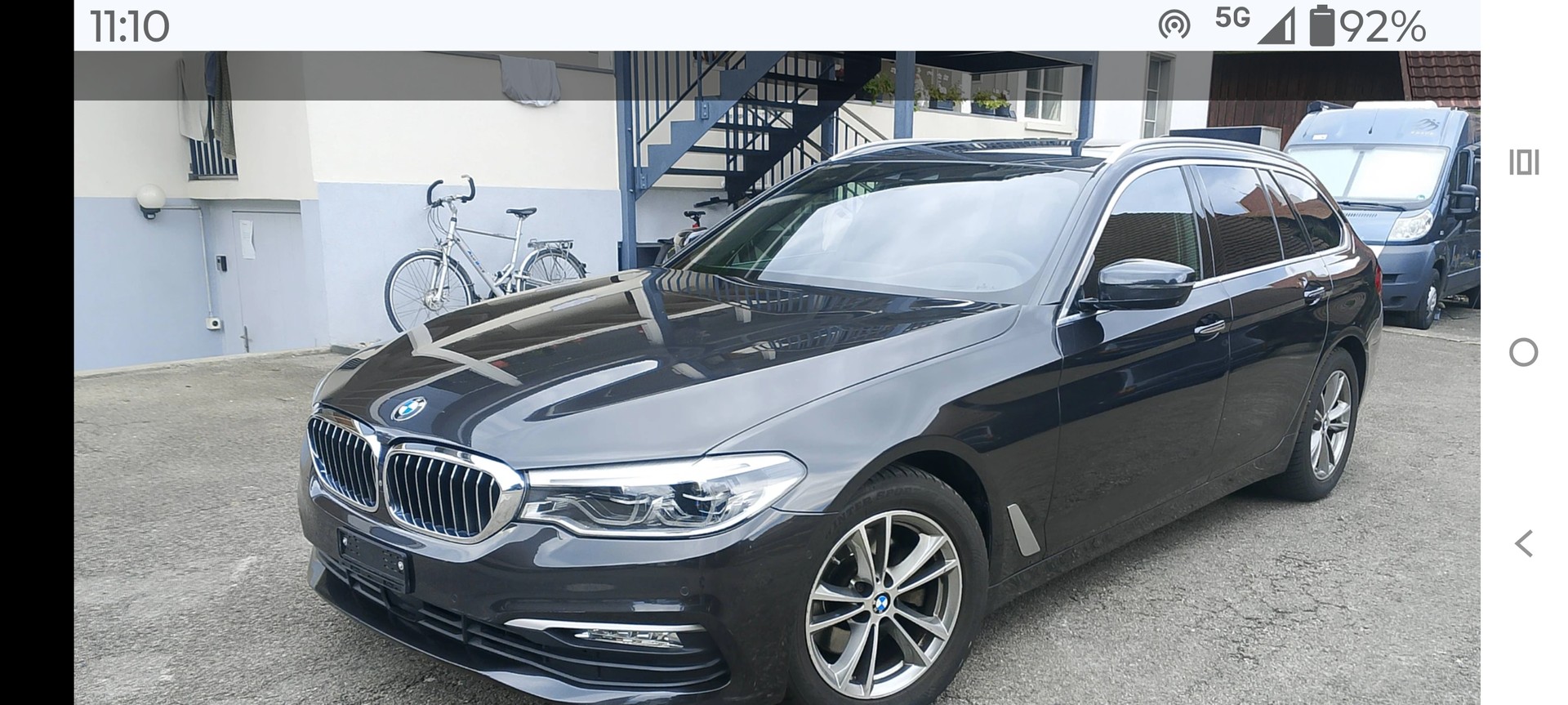 BMW 520d xDrive paddles-image-1