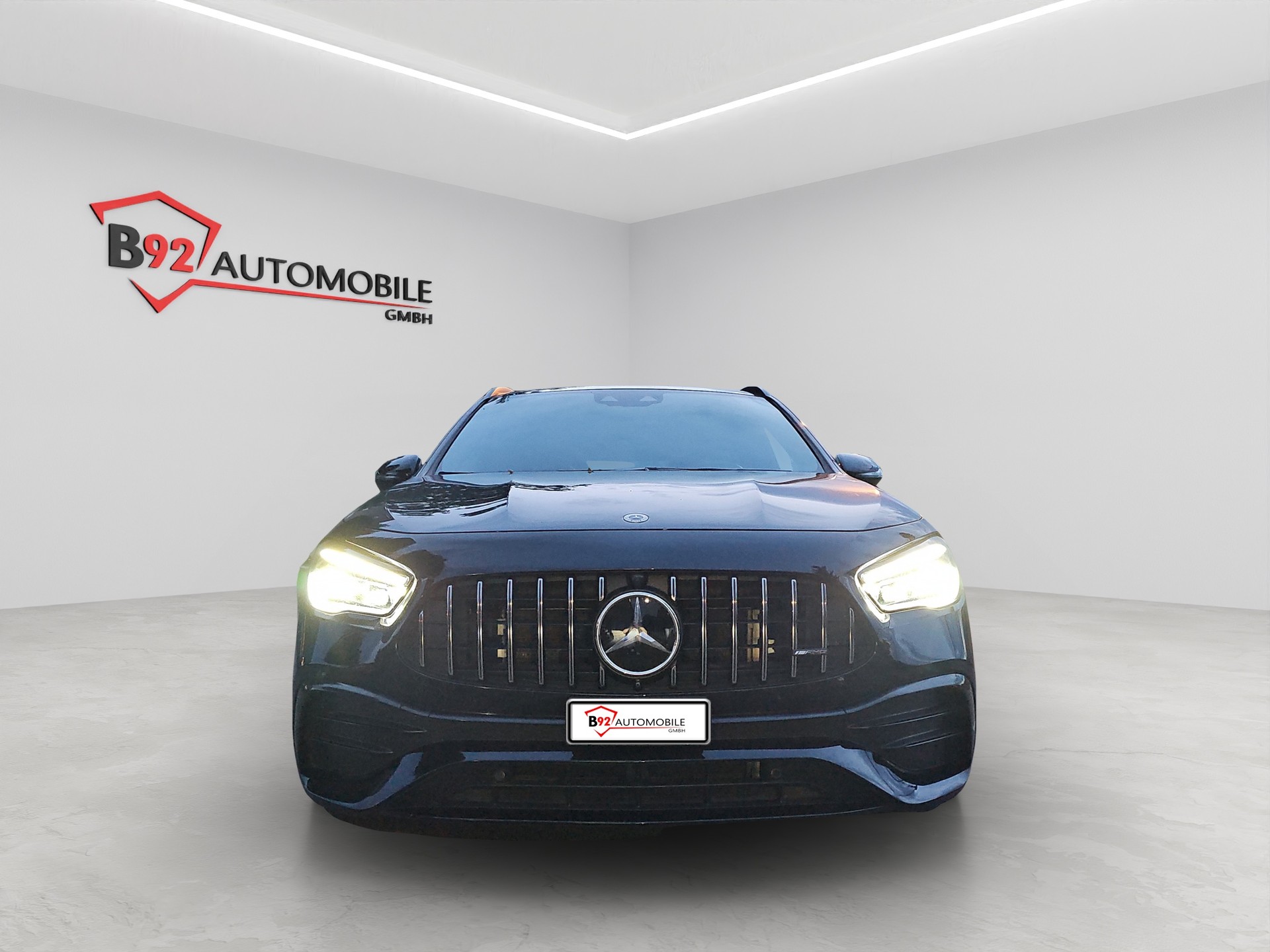MERCEDES-BENZ GLA 35 AMG 4Matic 8G-Speedshift DCT-image-5