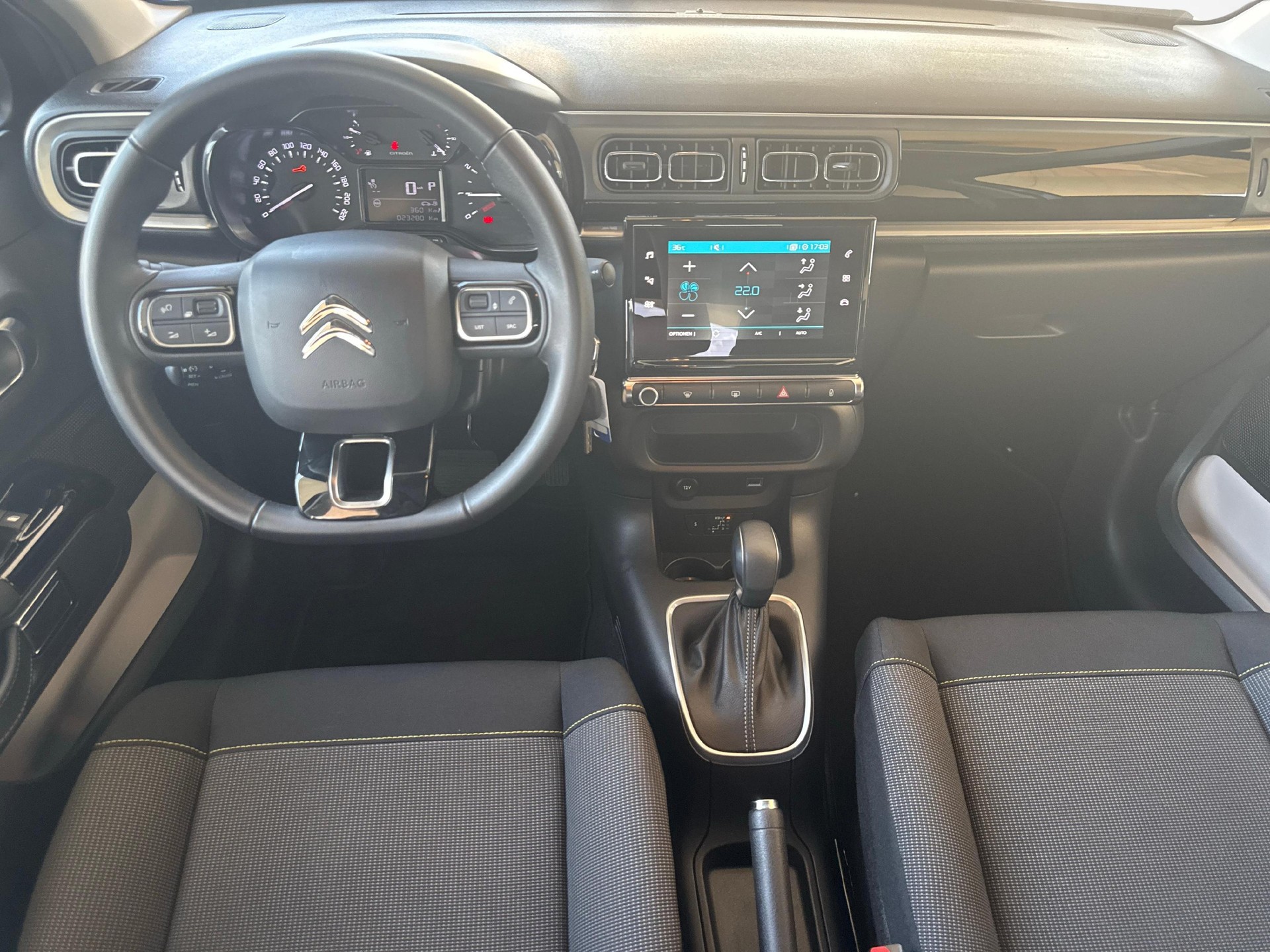 CITROEN C3 1.2 PureTech Swiss Edition+-image-8