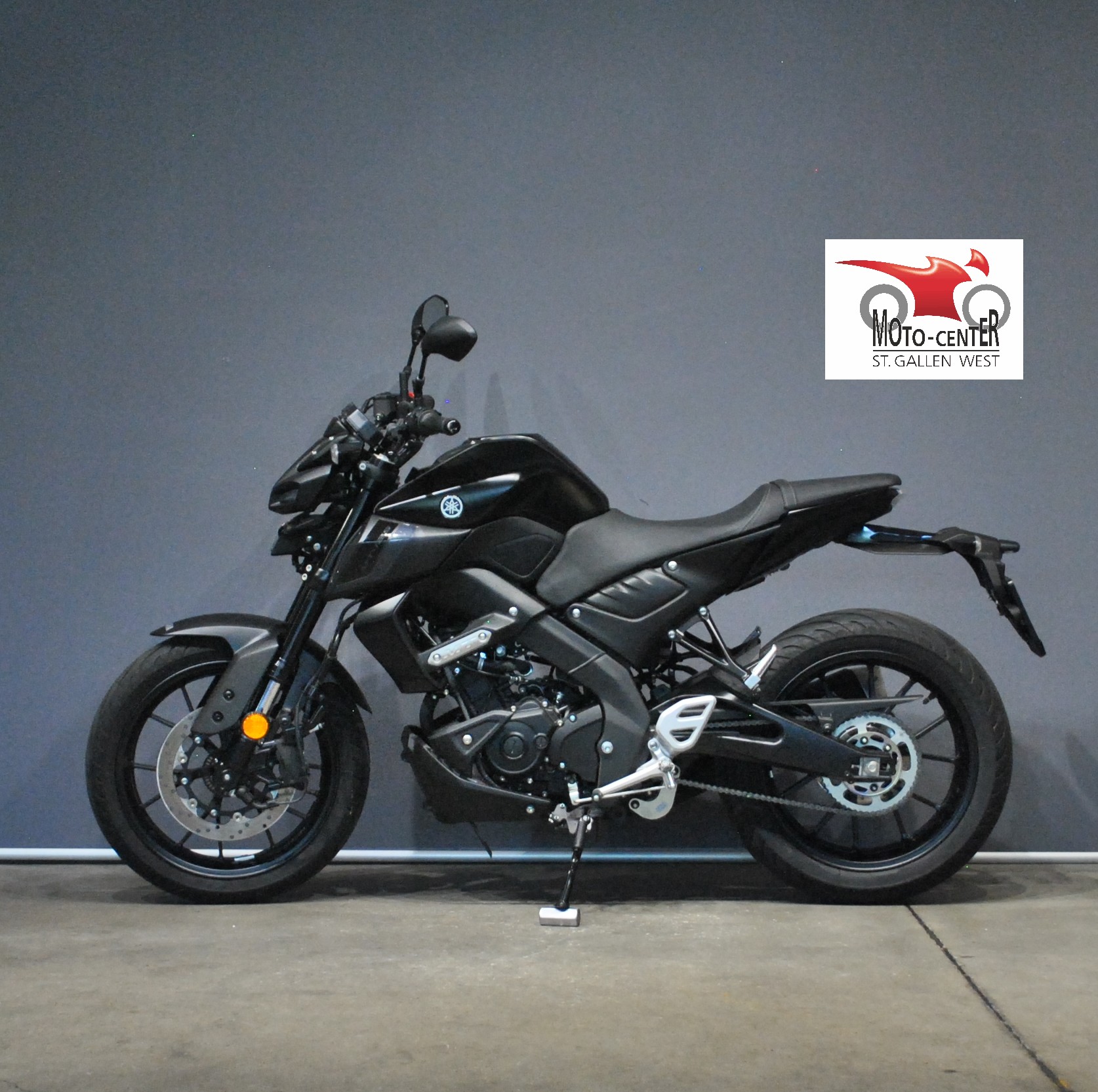 YAMAHA MT-125 ABS-showroom-element-2
