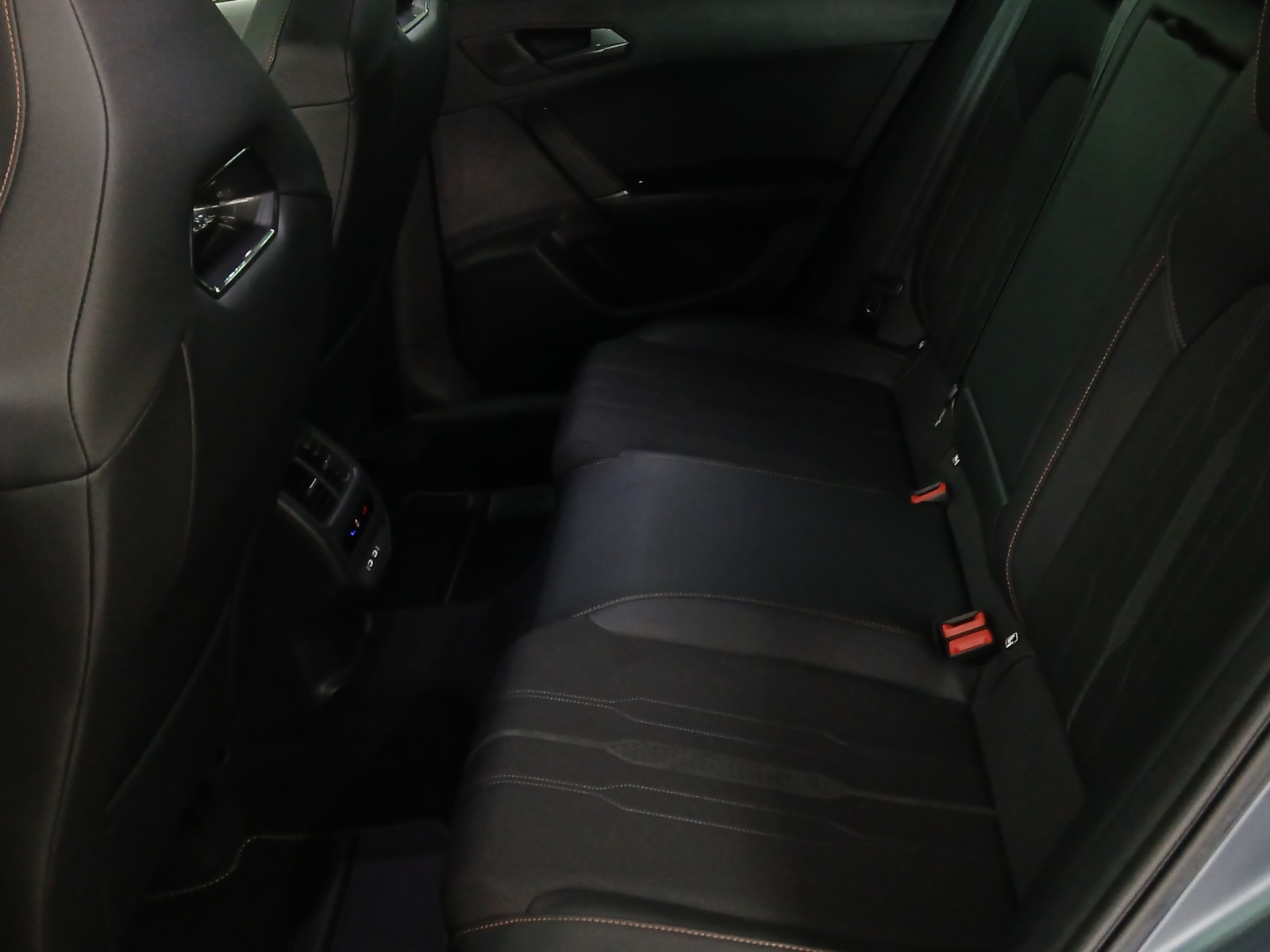 CUPRA Formentor 2.0TSI VZ 4Drive DSG-image-11