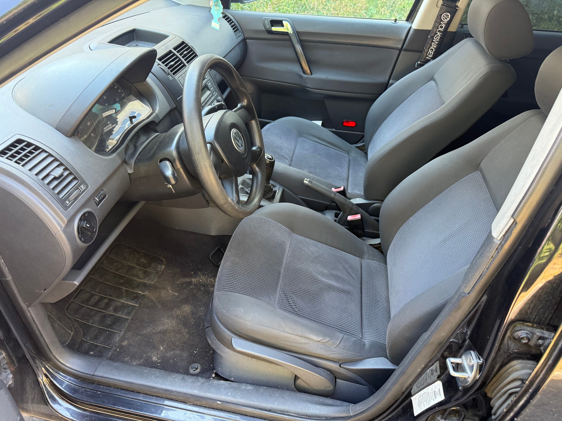 VW Polo 1.4 16V Comfortline-image-8