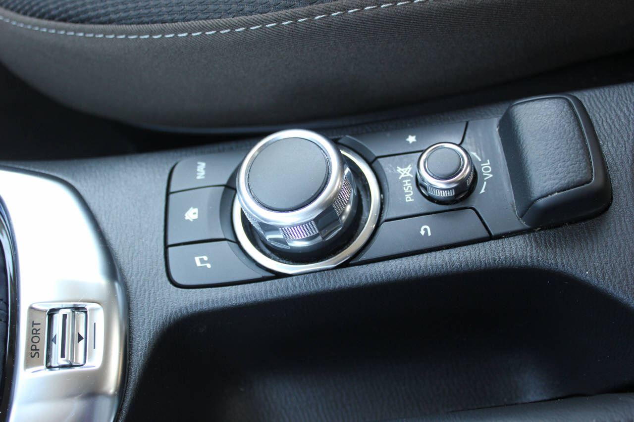 MAZDA 2 1.5 90 Ambition Plus Automat-image-13