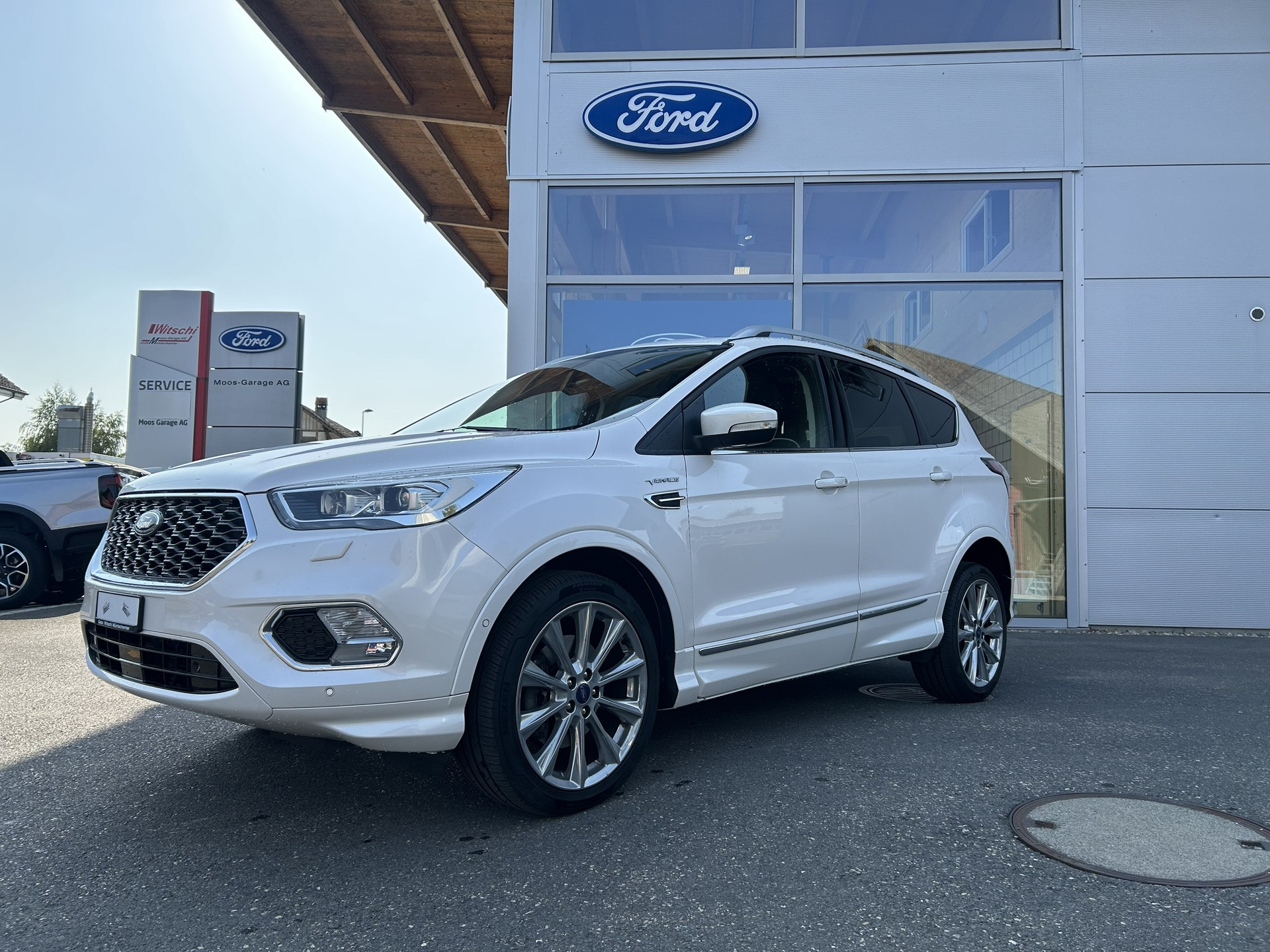 FORD Kuga 2.0 TDCi Vignale 4WD PowerShift-image-0