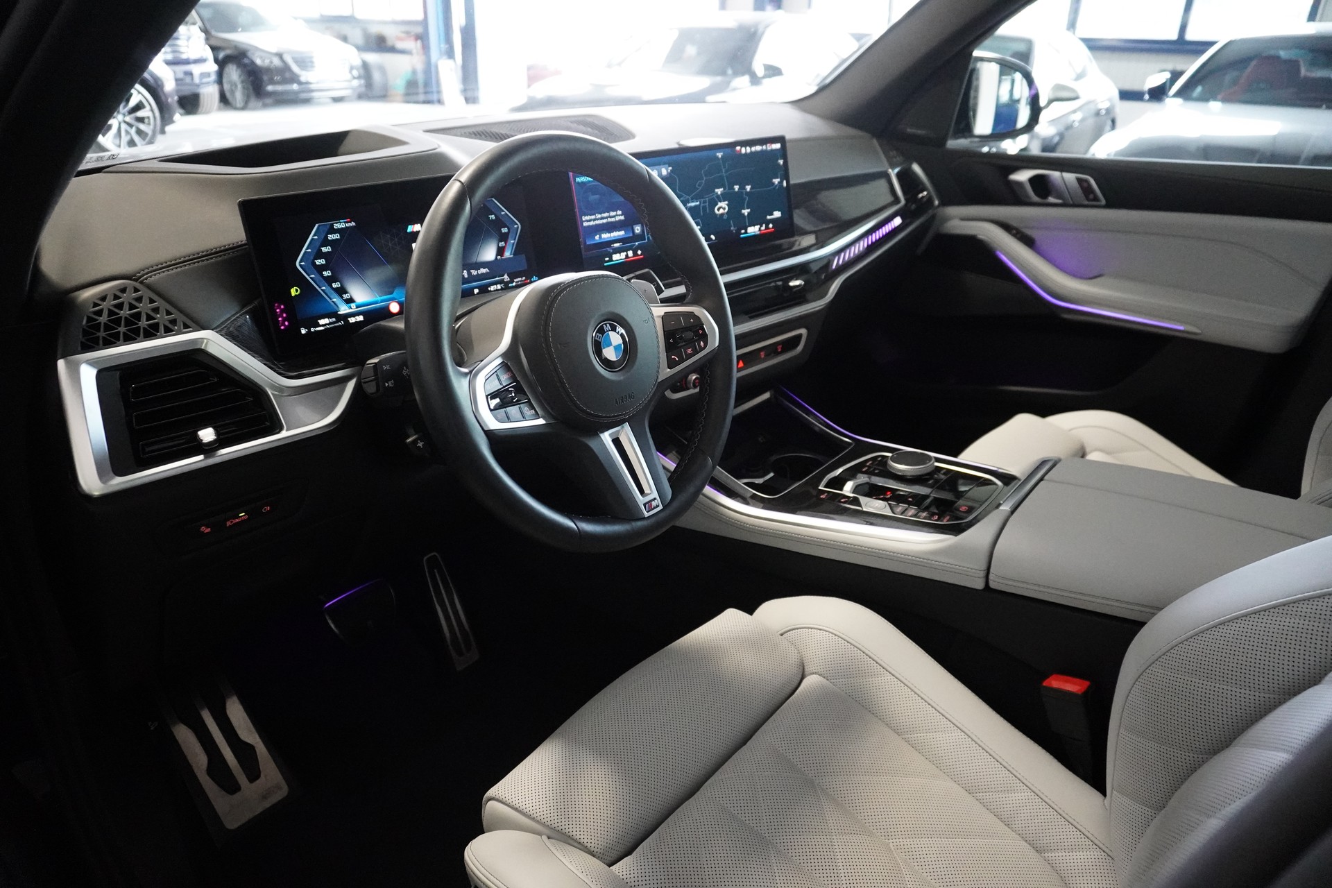 BMW X5 xDrive 48V M60i M Sport Pro Steptronic // BMW Werksgarantie bis 12/2027 // Individual Tansanitblau II //-image-8