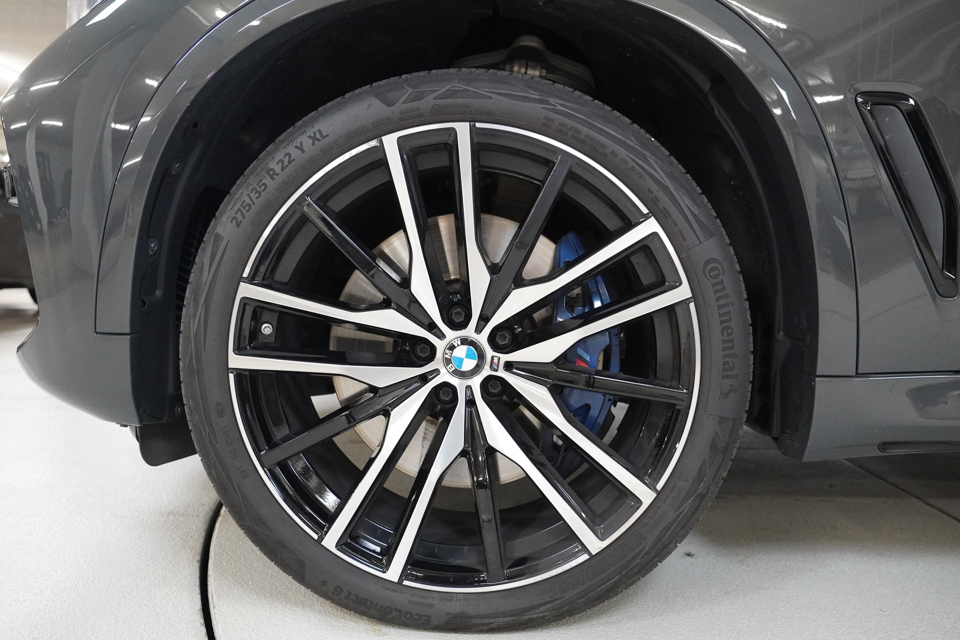 BMW X5 xDrive 48V 40d M Sport Steptronic-image-9