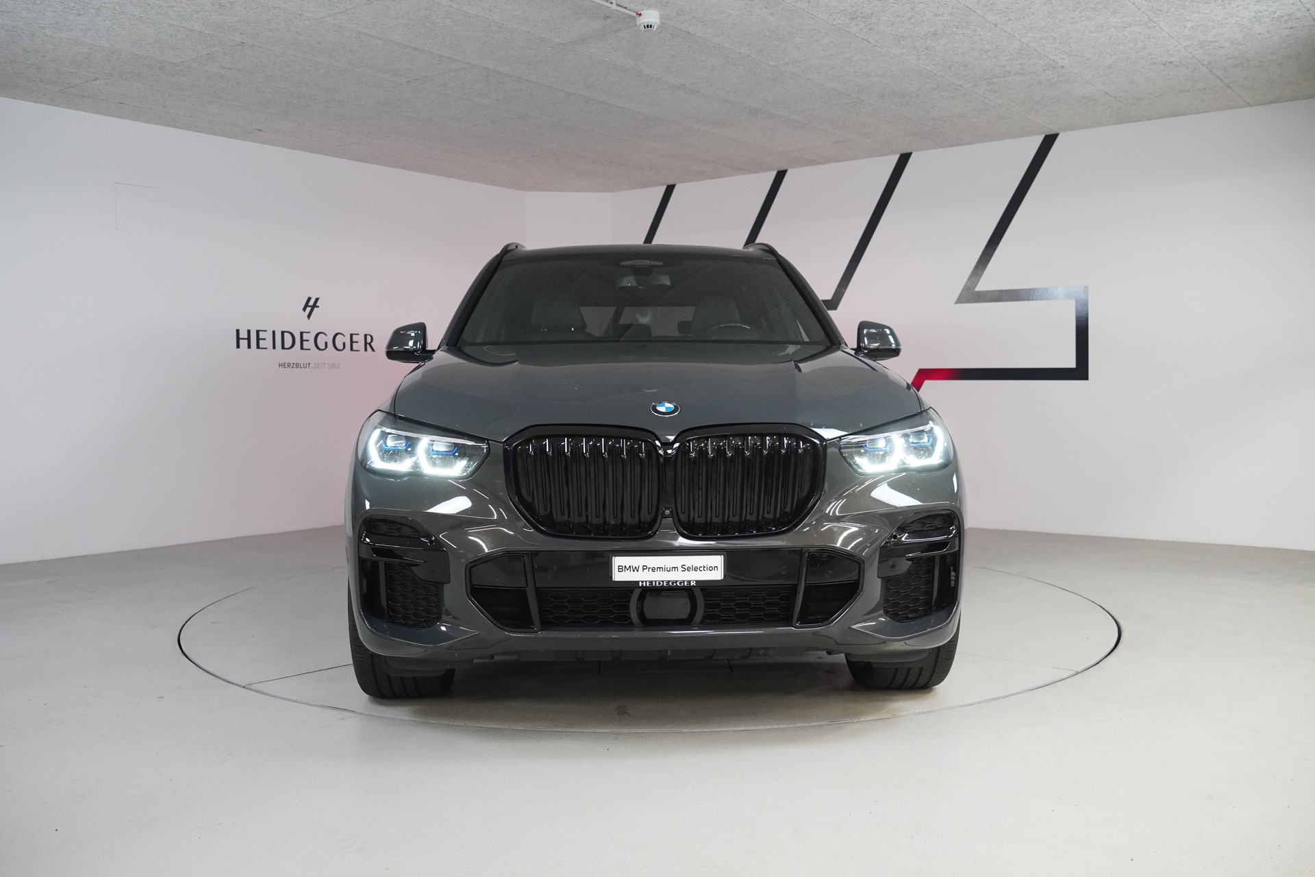 BMW X5 xDrive 48V 40d M Sport Steptronic-image-1