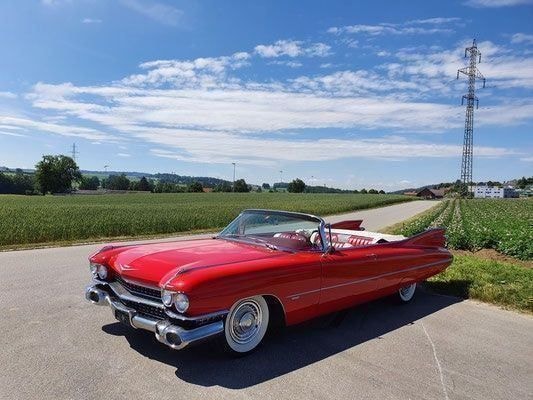 CADILLAC SERIES 62-image-0
