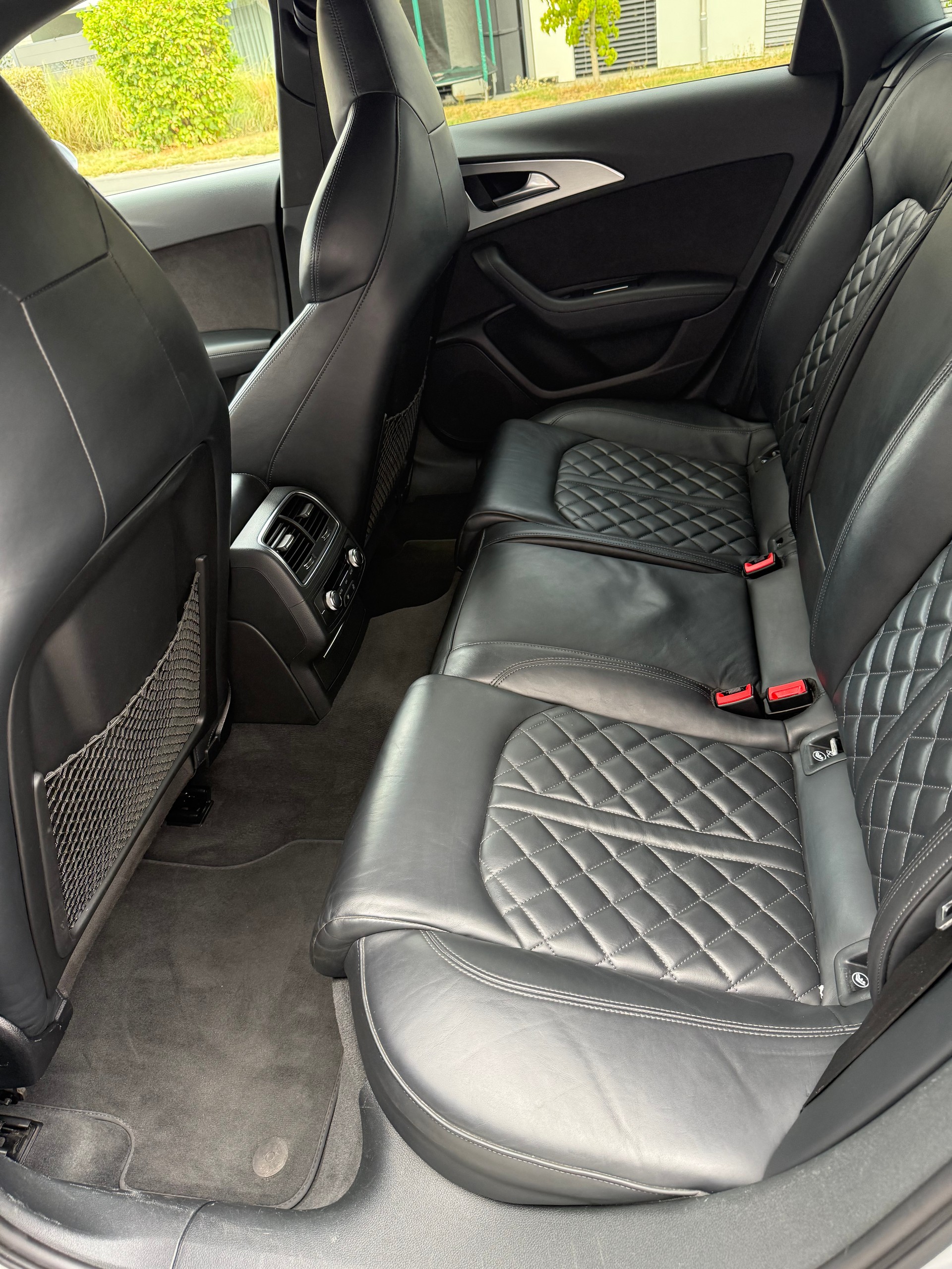 AUDI A6 Avant 3.0 BiTDI V6 quattro competition tiptronic S-Line-image-11