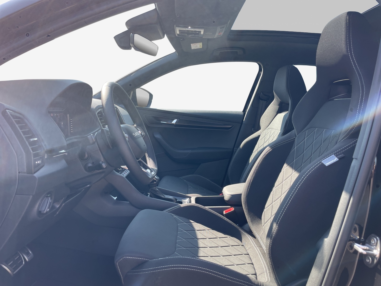 SKODA Karoq 2.0 TSI SportLine 4x4 DSG-image-7