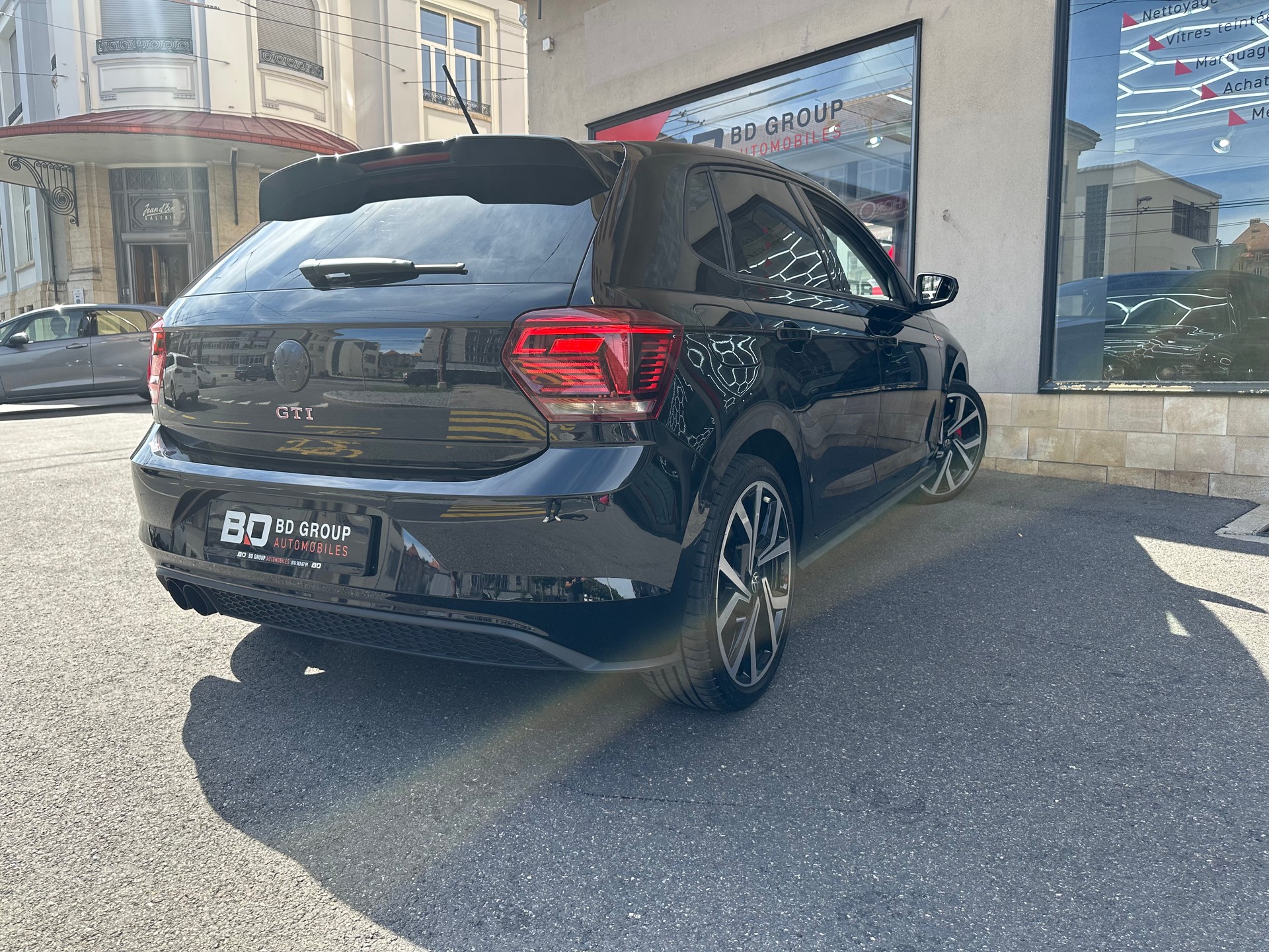 VW Polo 2.0 TSI GTI DSG-image-7