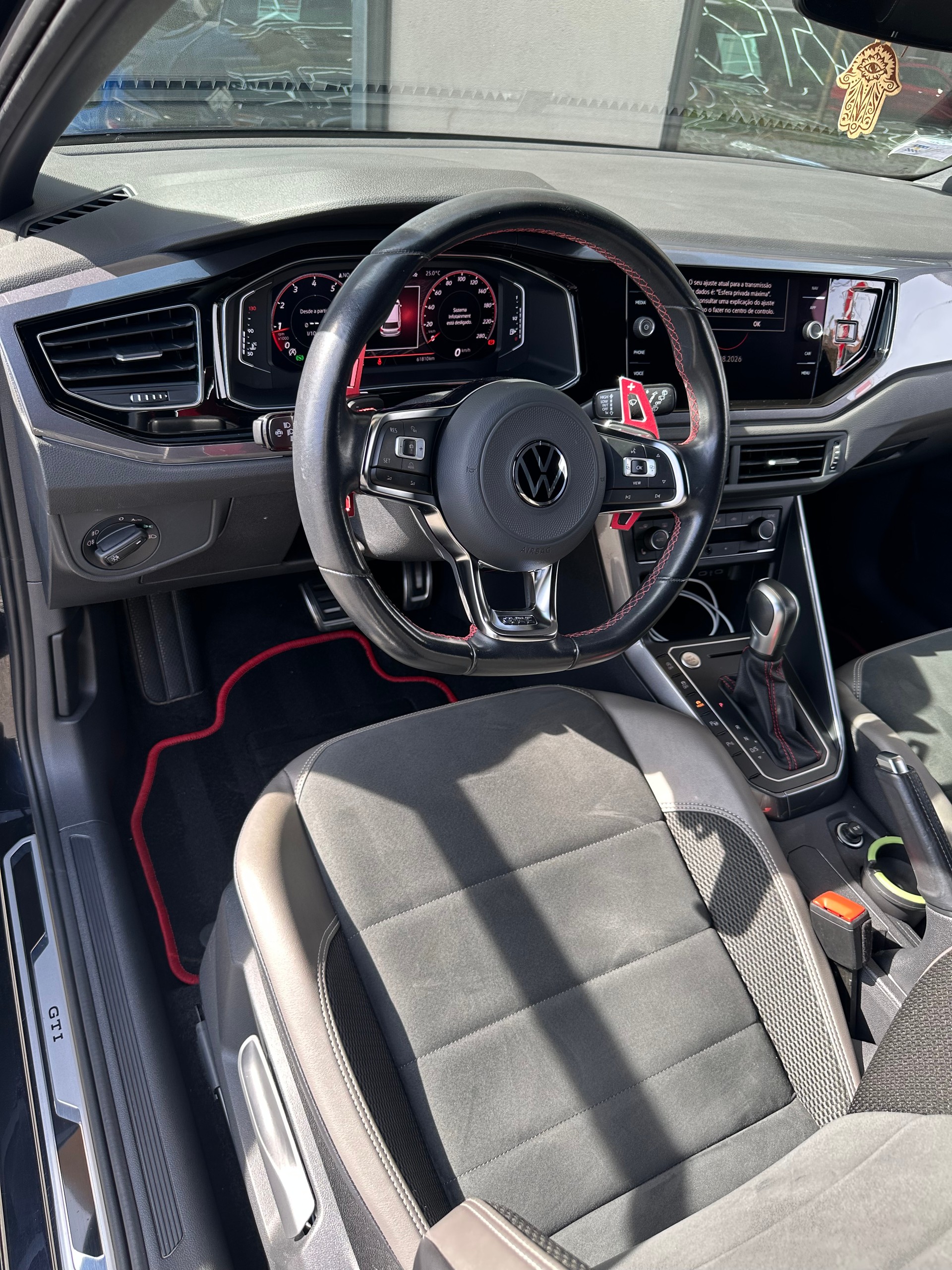 VW Polo 2.0 TSI GTI DSG-image-11