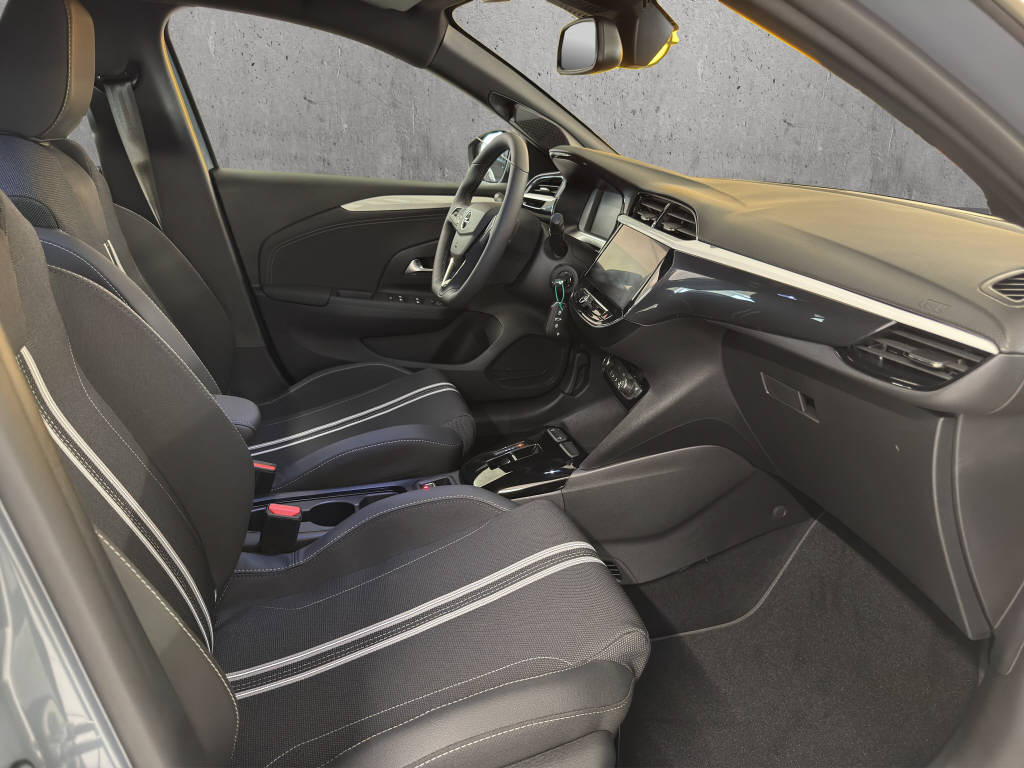 OPEL Corsa VIVA 1.2T Hybrid-image-8