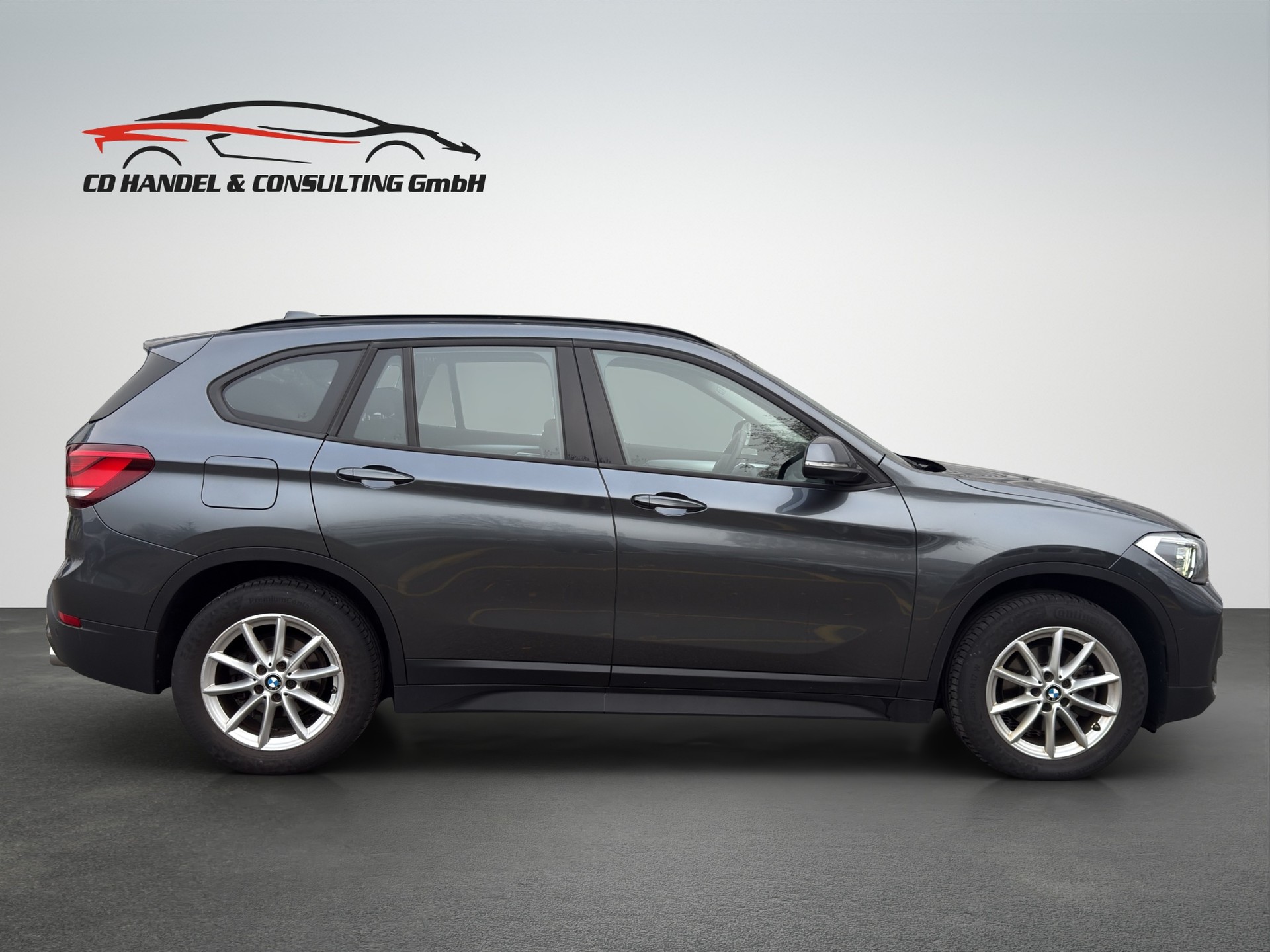 BMW X1 xDrive 18d Steptronic-image-6