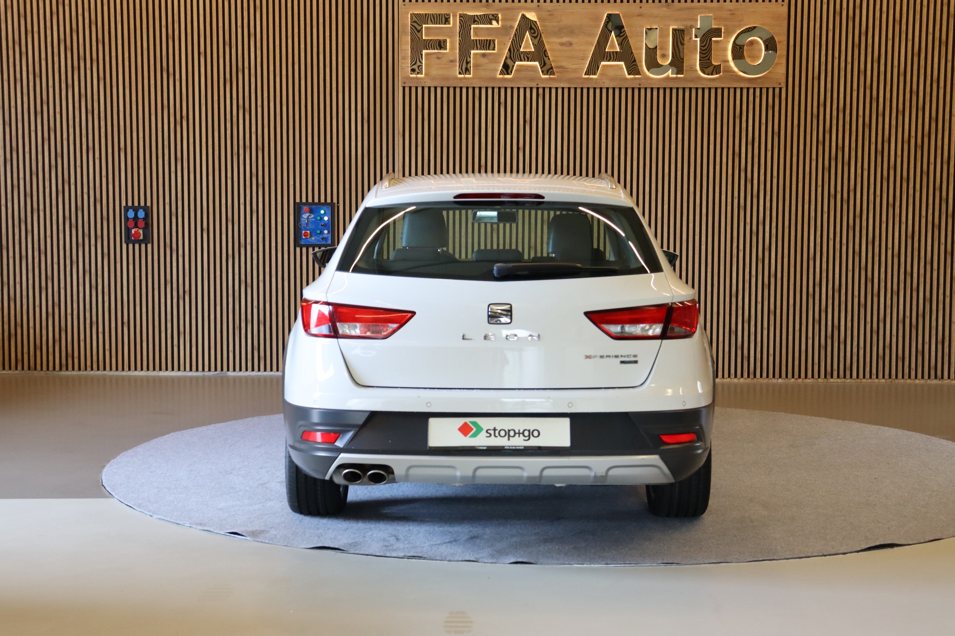 SEAT Leon ST X-Perience 2.0 TDI 184 4Drive DSG-image-5