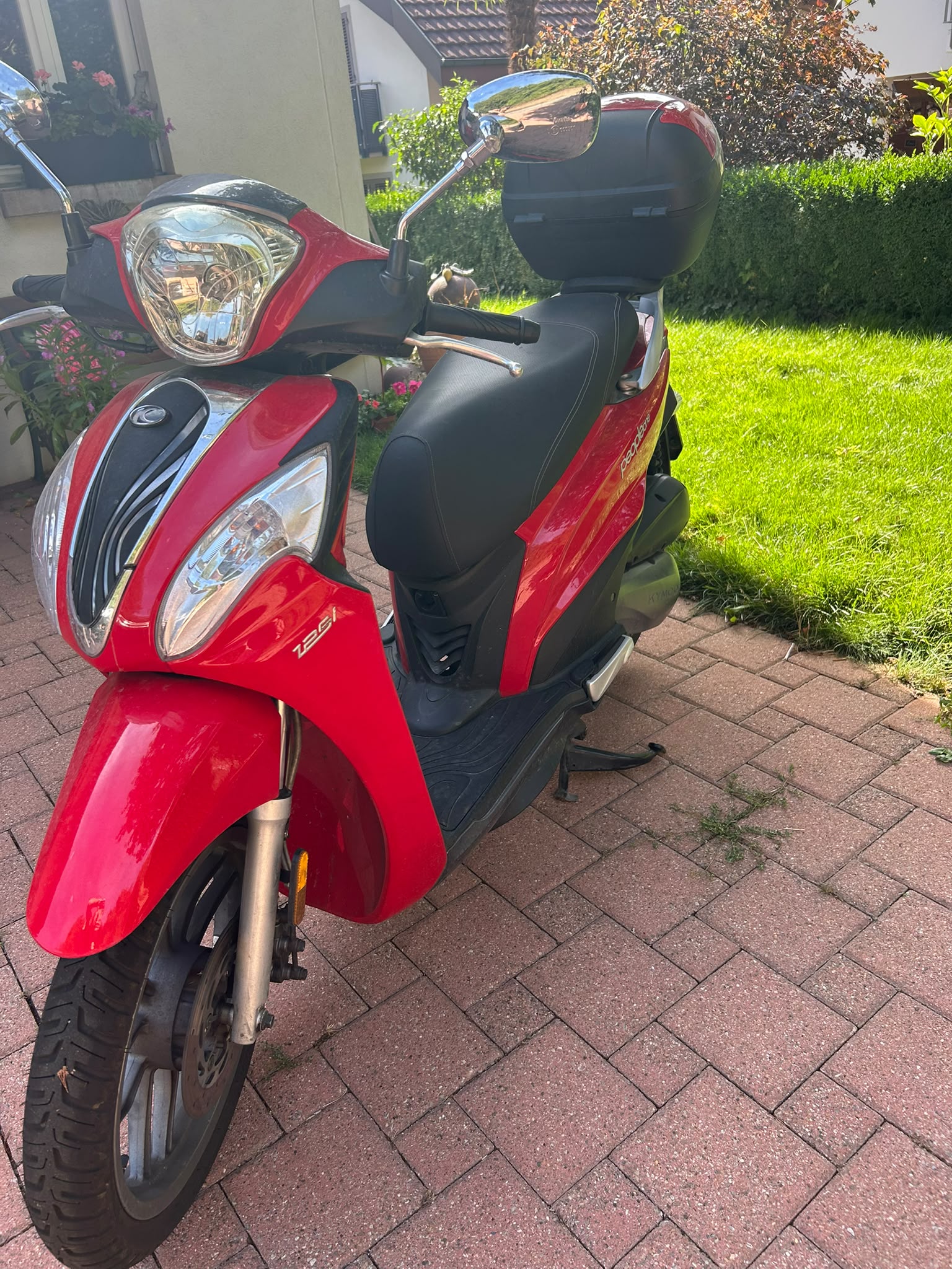KYMCO People One 125 i-image-1