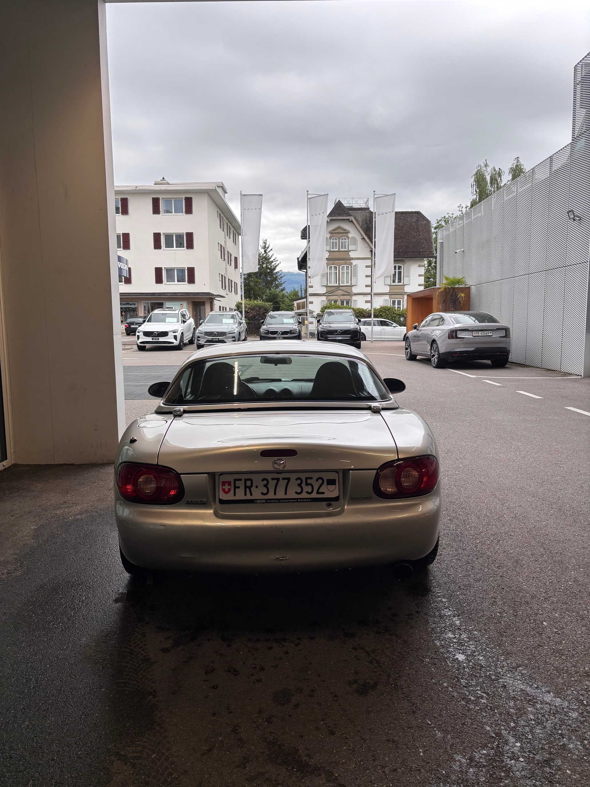 MAZDA 1.6-image-1