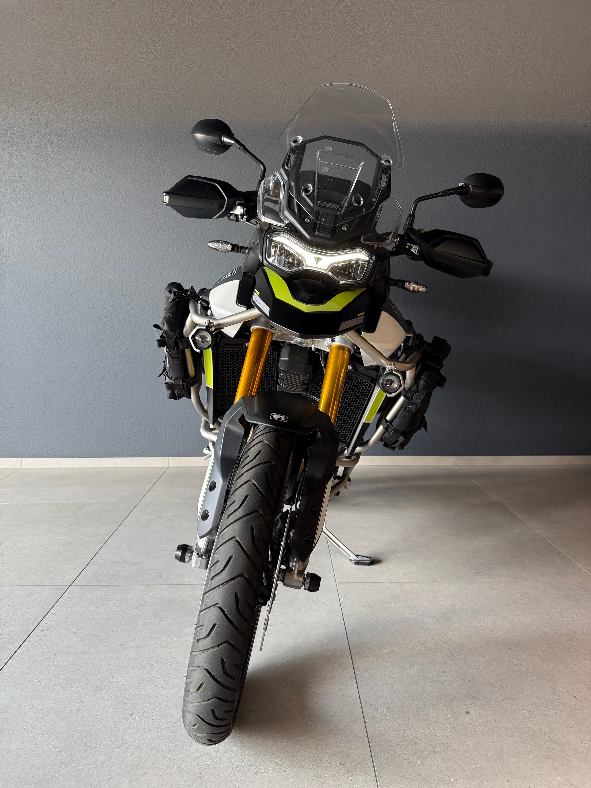 TRIUMPH Tiger 900 Rally Aragon-showroom-element-2