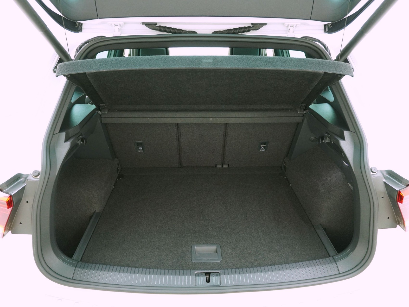 VW Tiguan 2.0 TSI DSG R-Line 4Motion-image-13