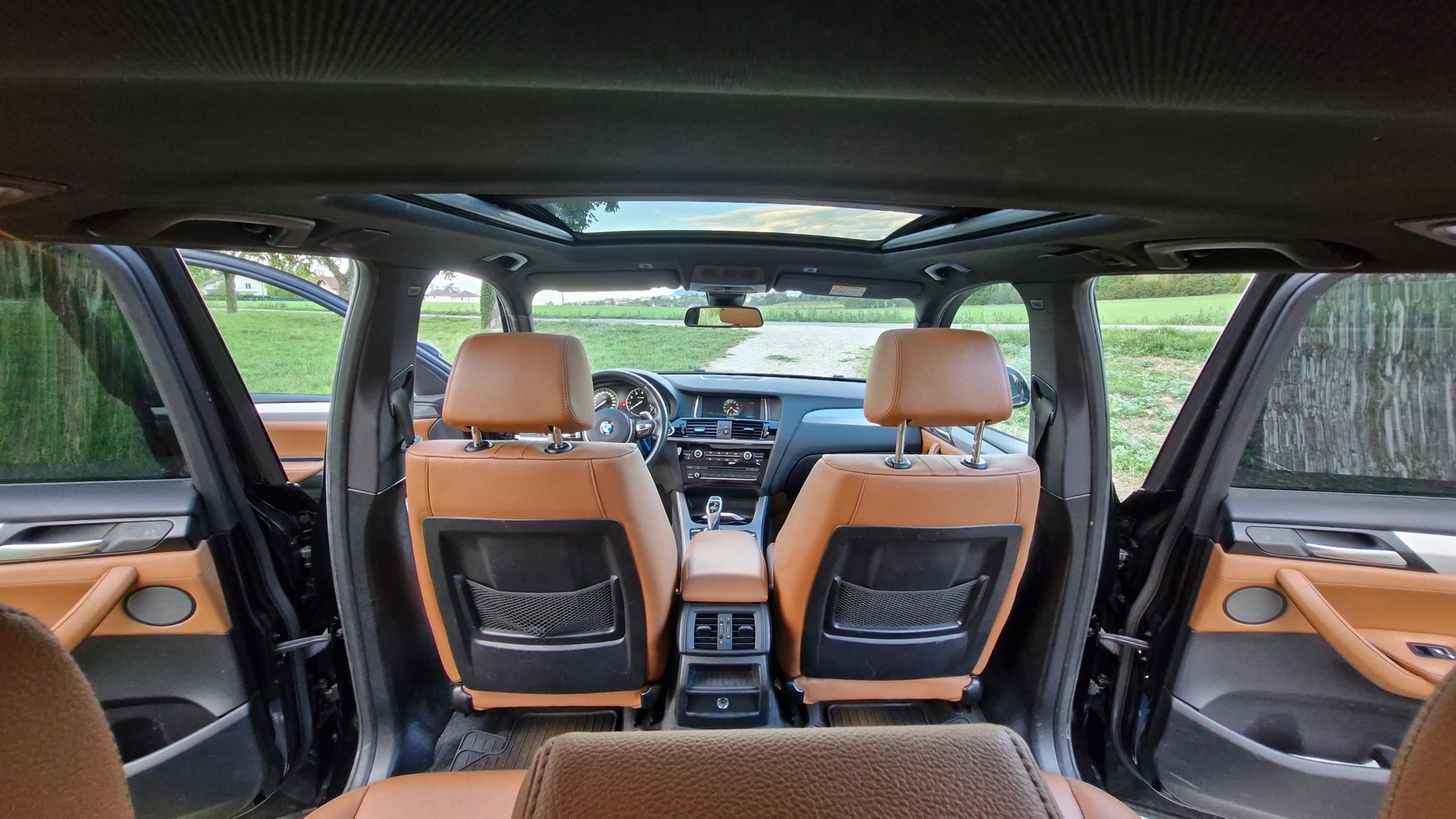 BMW 35i xDrive SAG-image-2