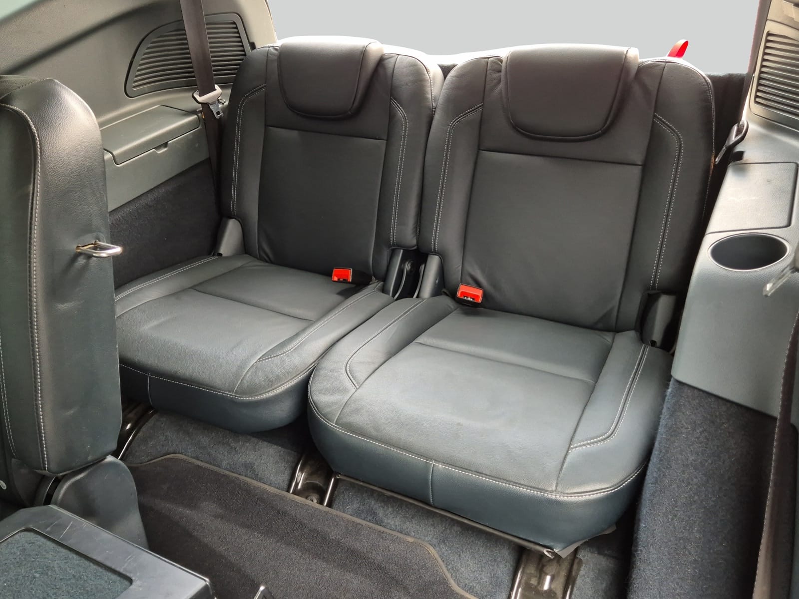 FORD C-Max 2.0 TDCi Carving-image-11