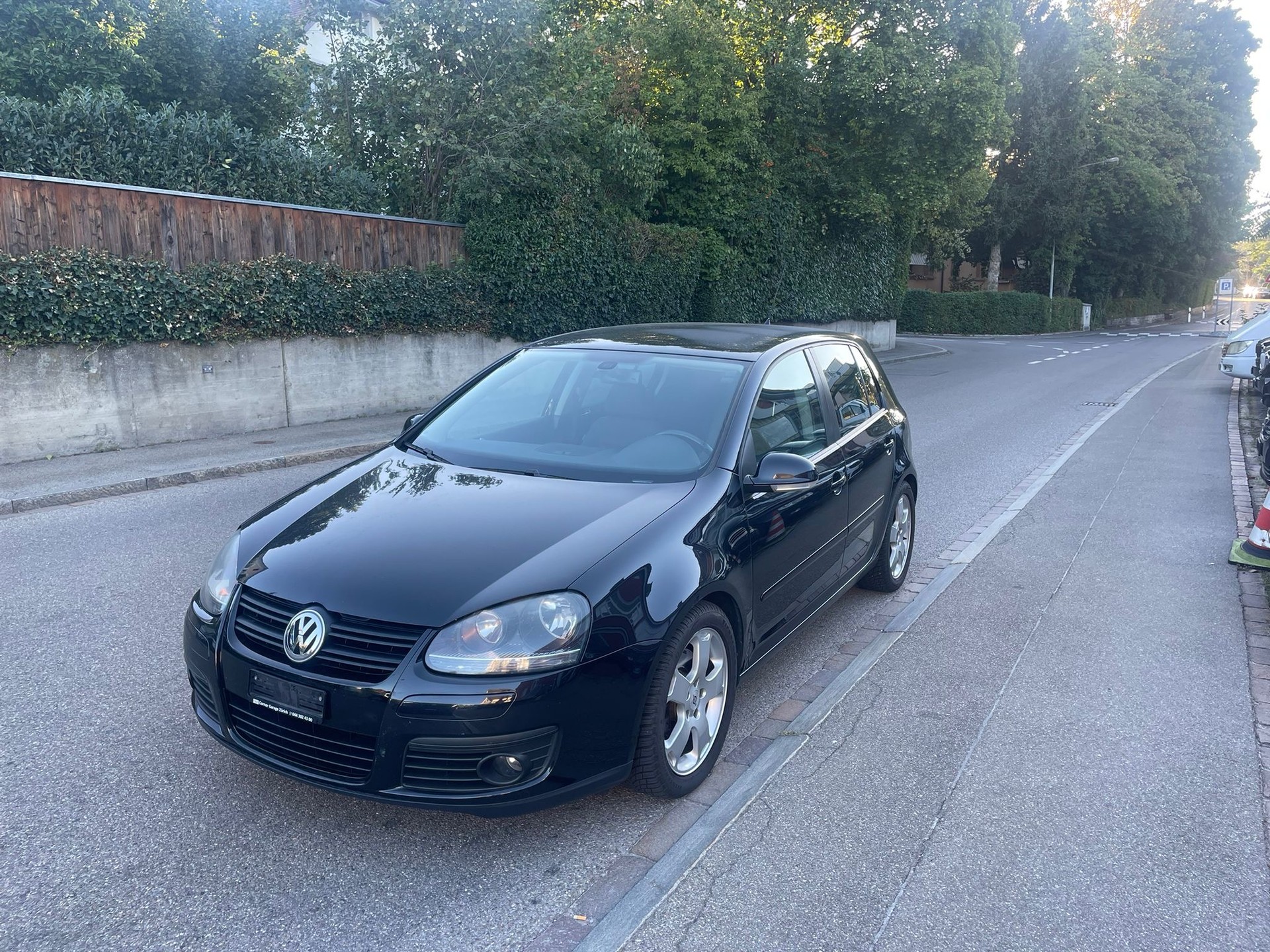 VW Golf 1.4 TSI GT Sport-image-1