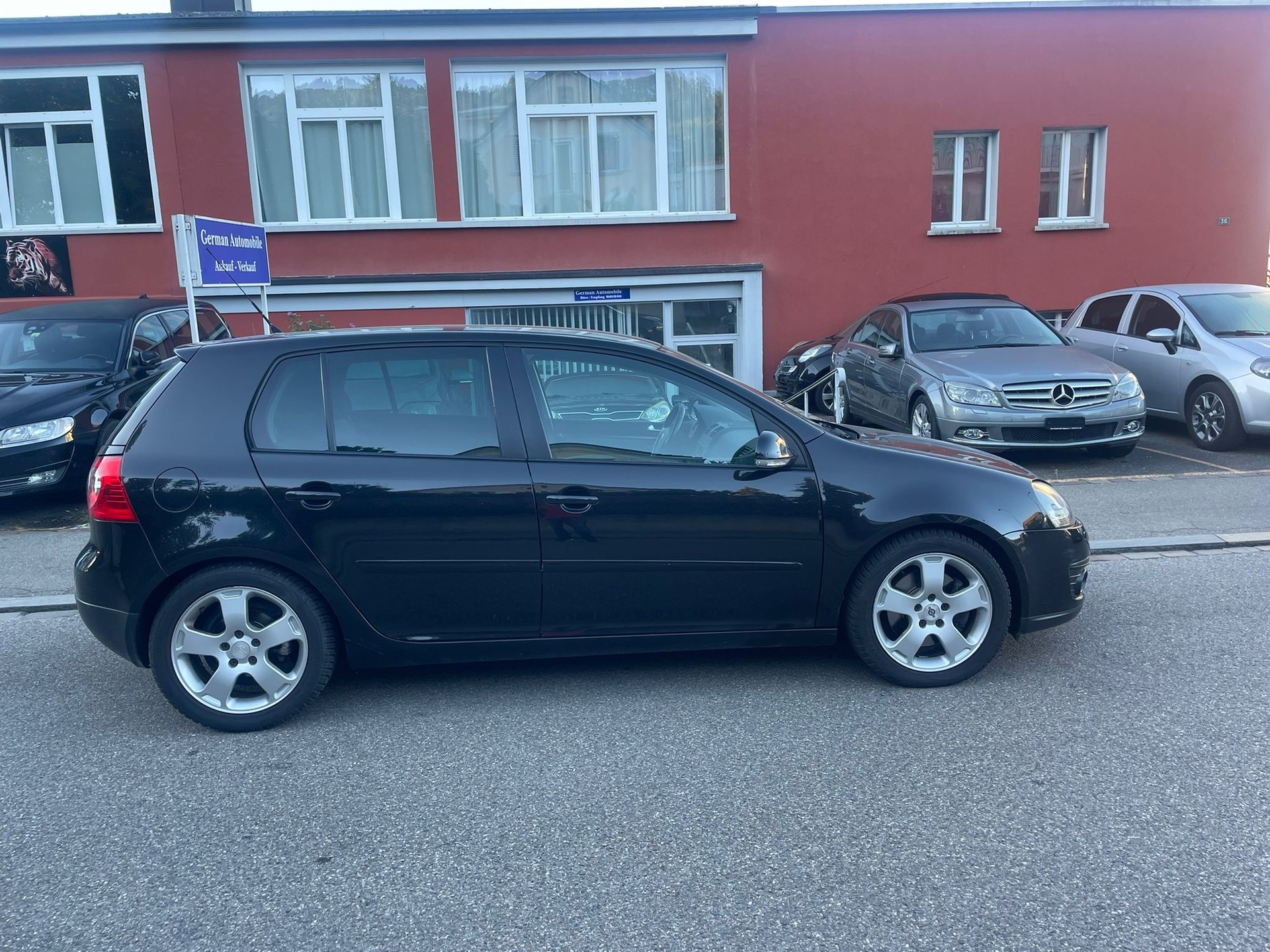 VW Golf 1.4 TSI GT Sport-image-3