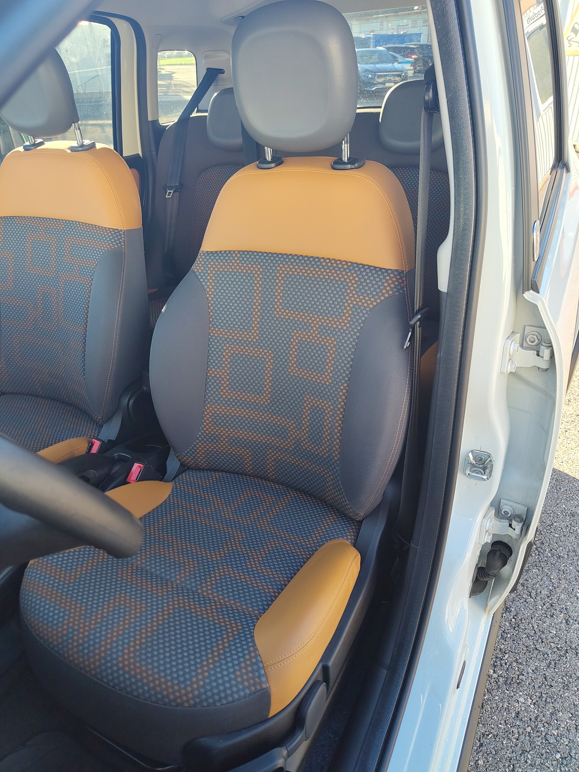 FIAT Panda 0.9 Twinair Turbo Climbing 4x4-image-5