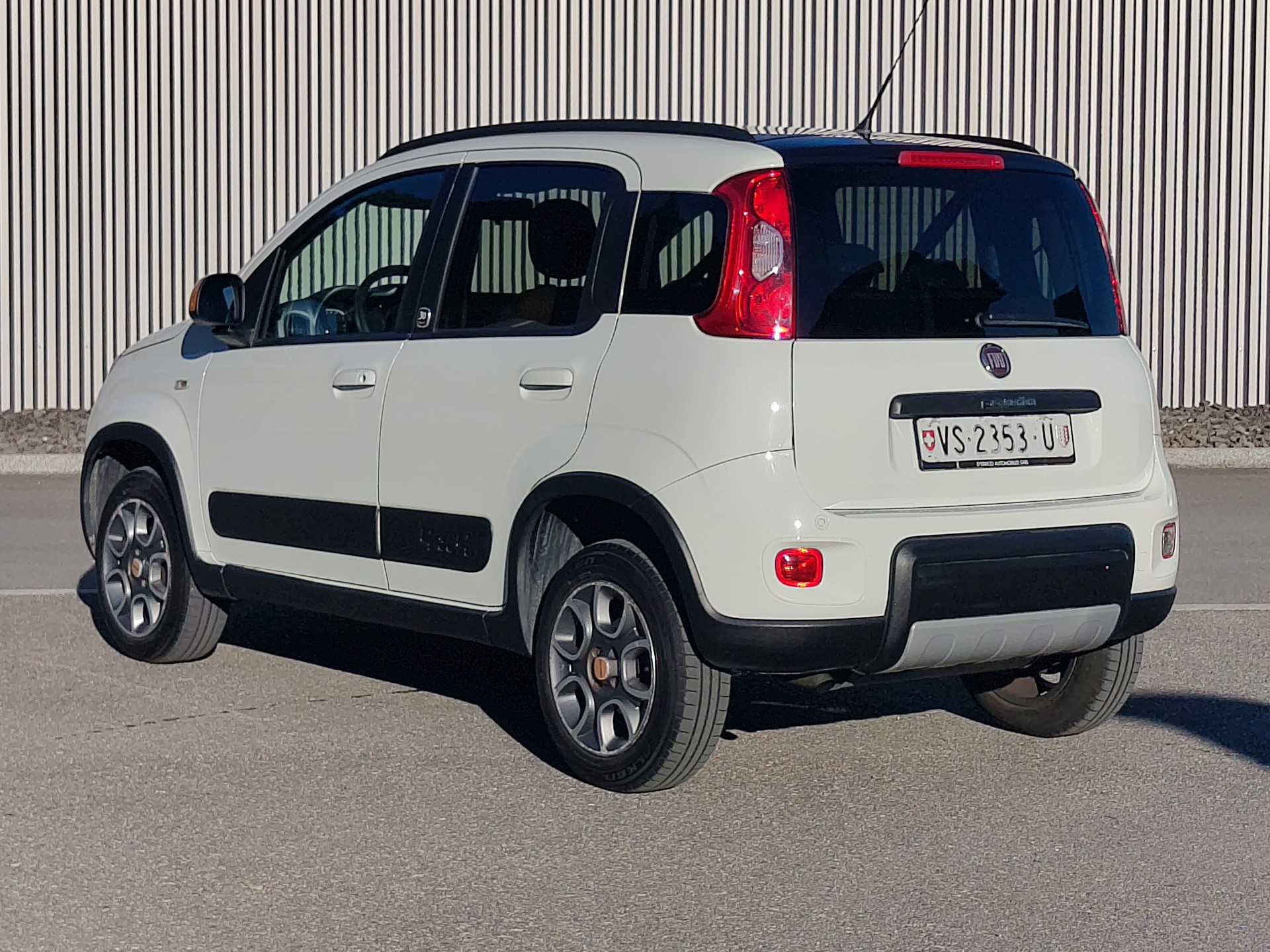 FIAT Panda 0.9 Twinair Turbo Climbing 4x4-image-2