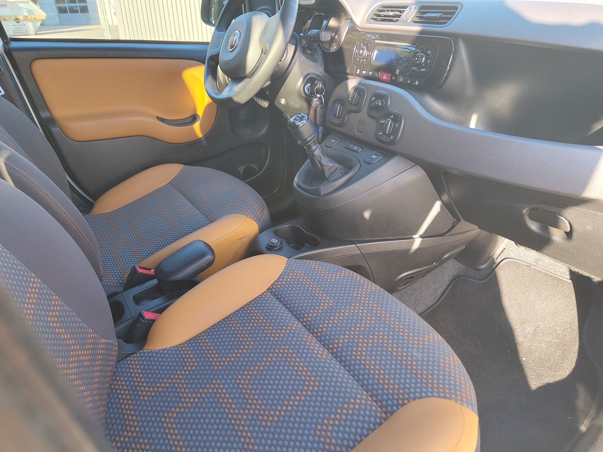 FIAT Panda 0.9 Twinair Turbo Climbing 4x4-image-6