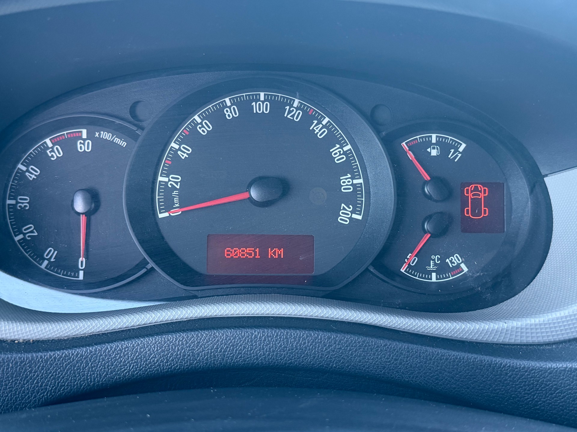 OPEL Movano 2.3 L1H1 Frisch Ab MFK ( Automat)nur 60.000 km-image-12