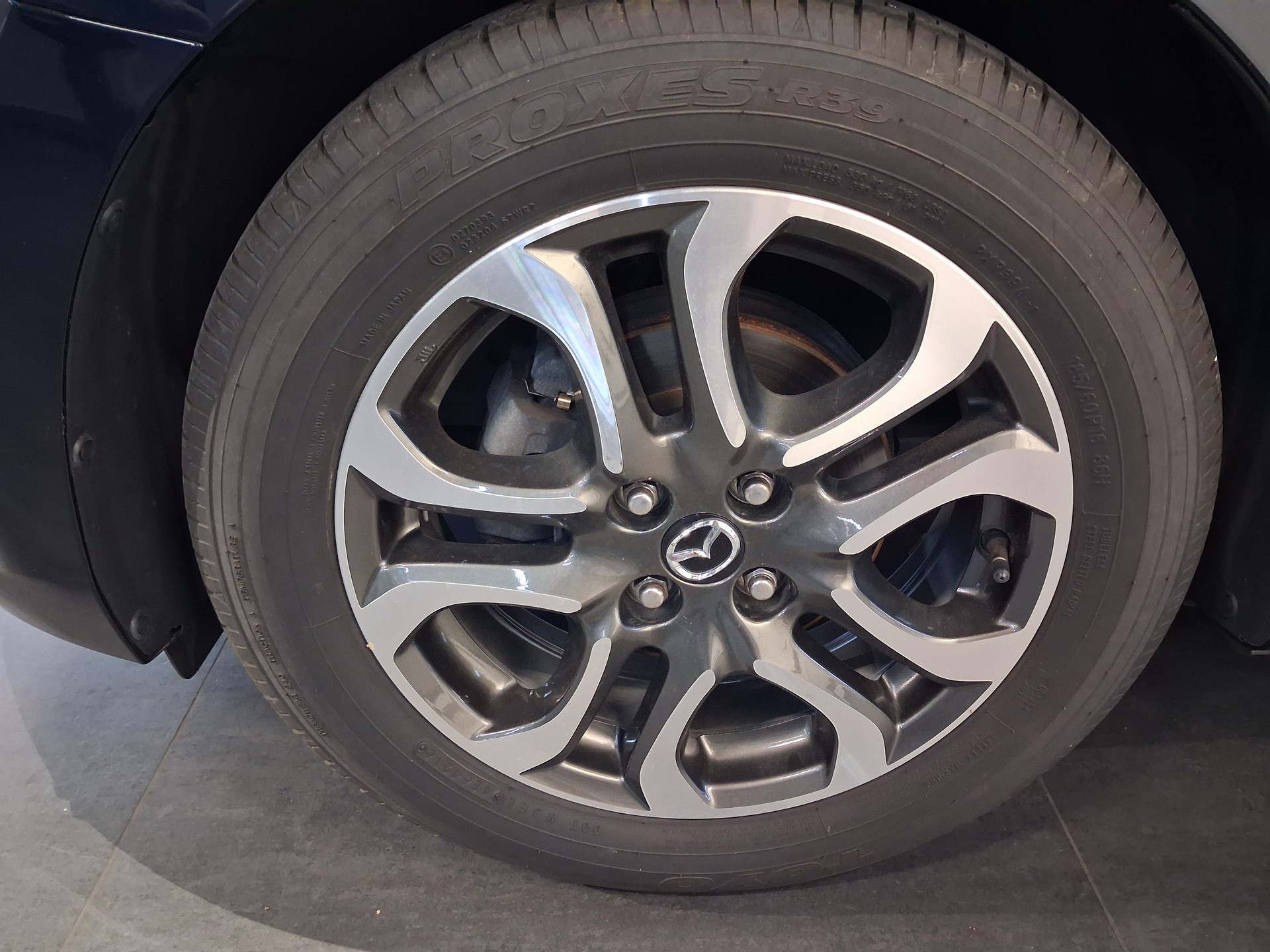 MAZDA 2 1.5i 16V Skyactiv-G Revolution Drive-image-9