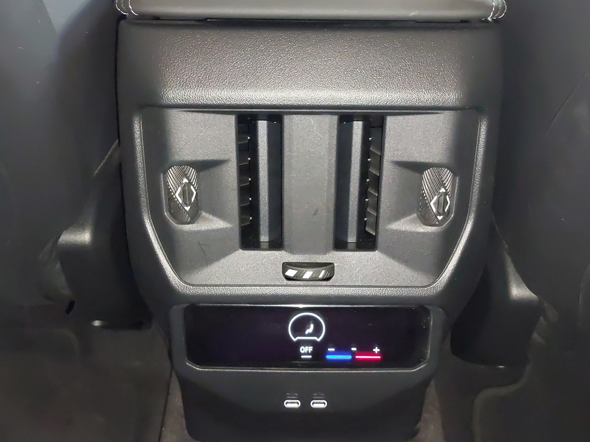 BMW X3 20d xDrive-image-10