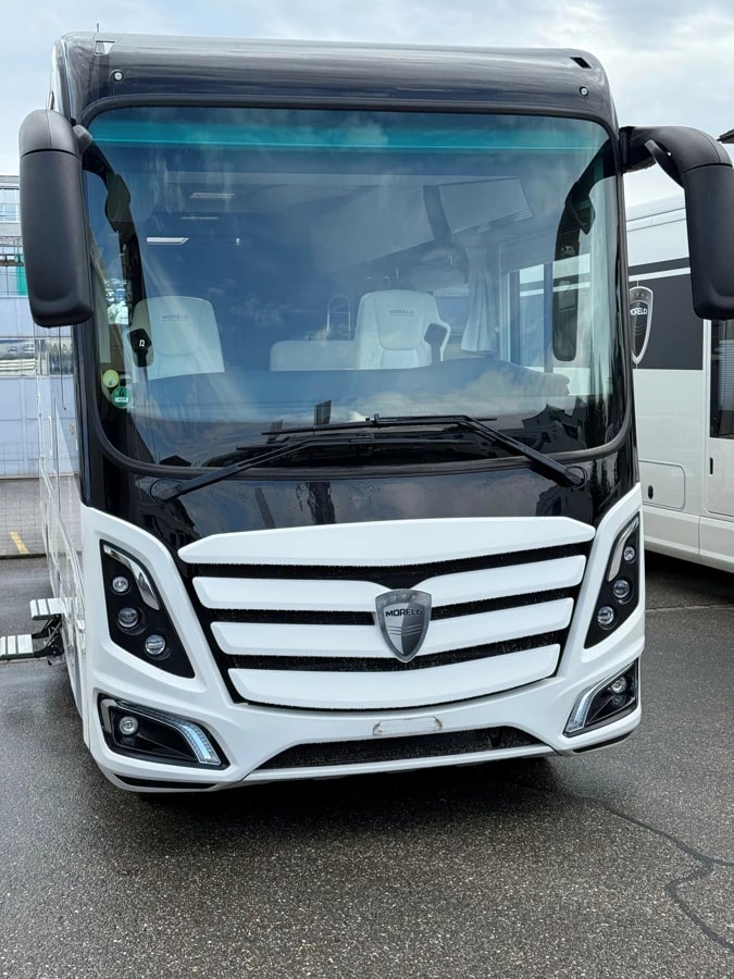 MORELO Empire auf Iveco Daily 7.5T-image-1