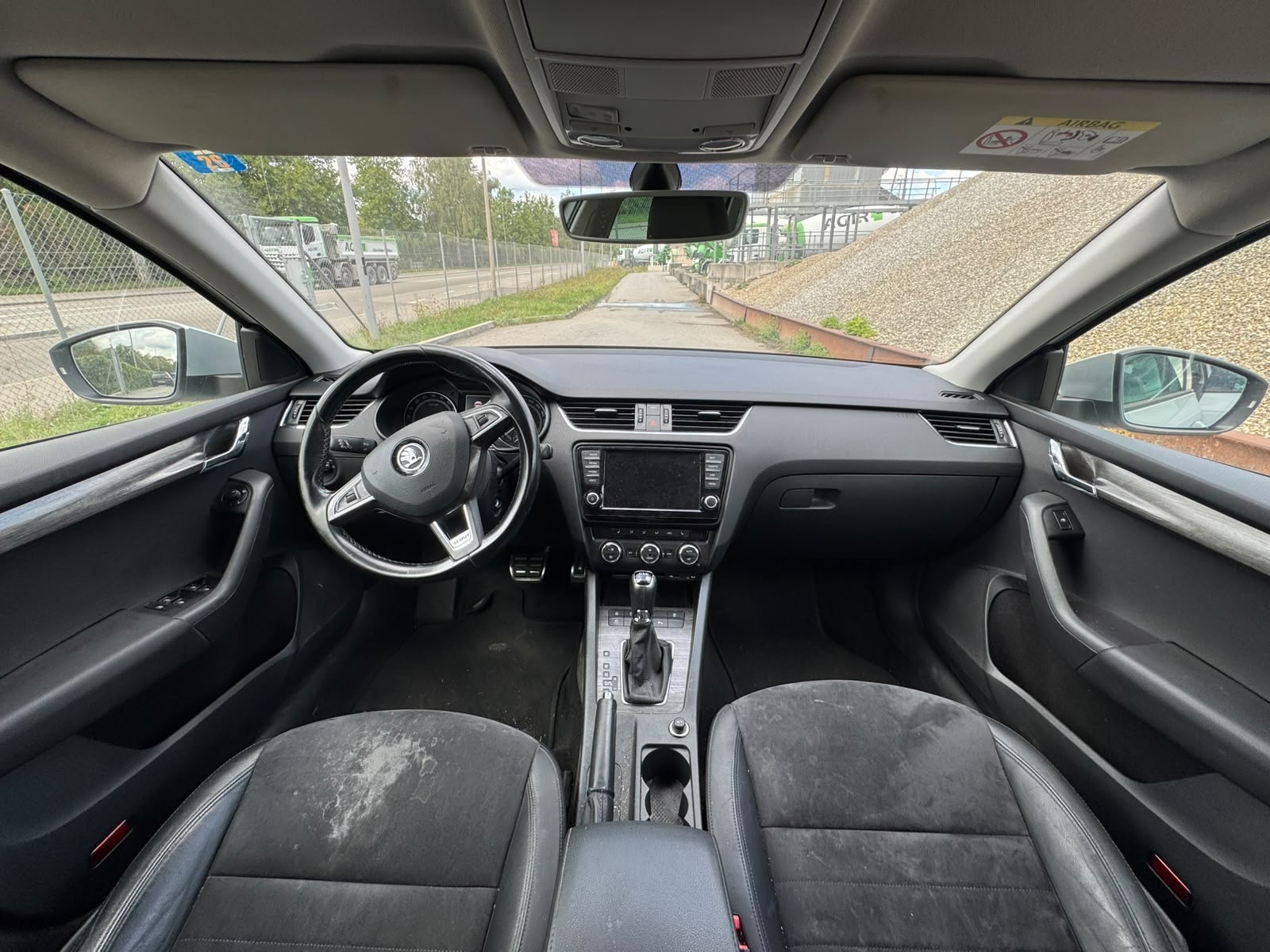 SKODA Octavia Combi 2.0 TDI Scout 4x4 DSG-image-10