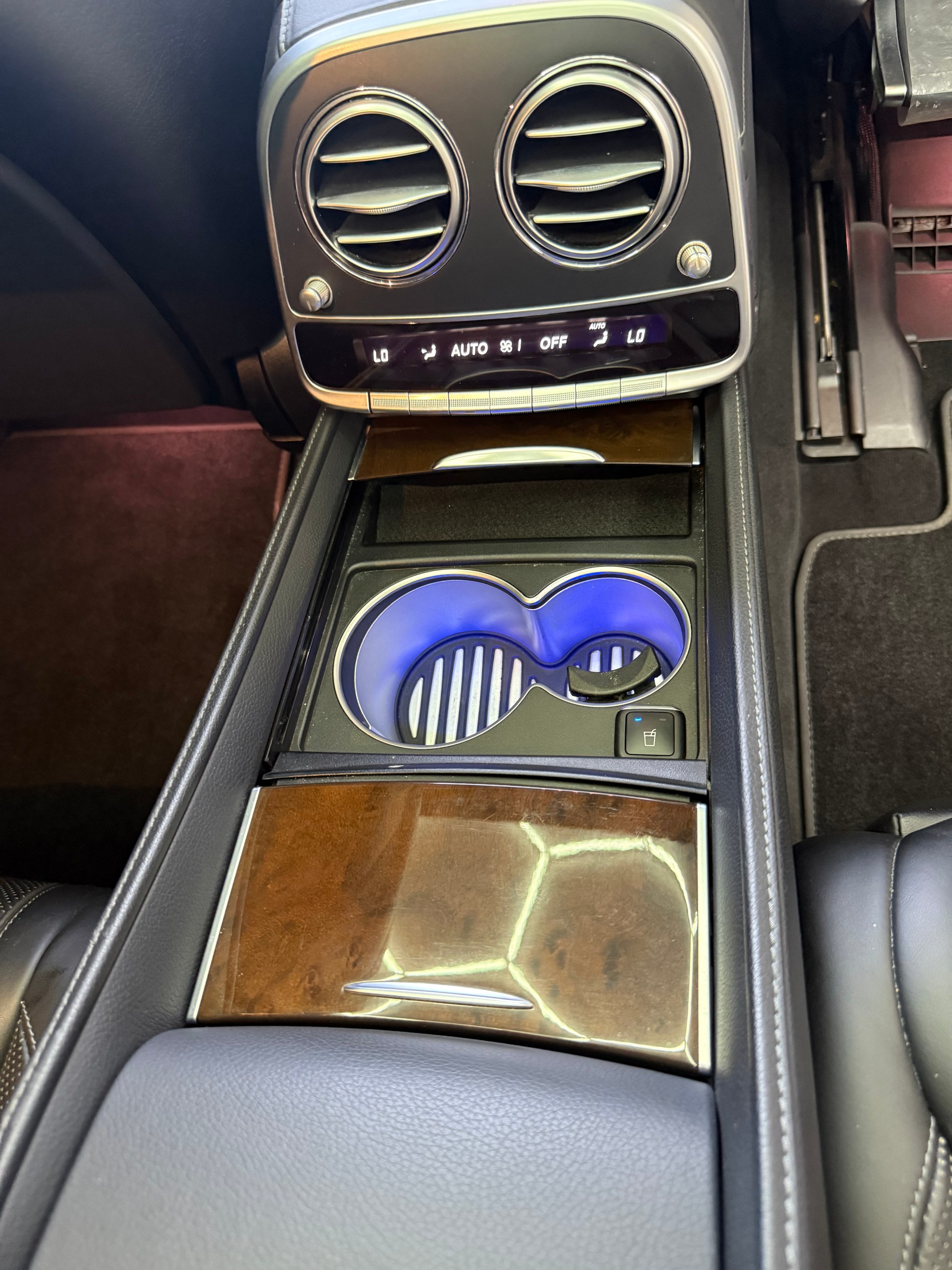 MERCEDES-BENZ S 500 L 4Matic 7G-Tronic-image-11
