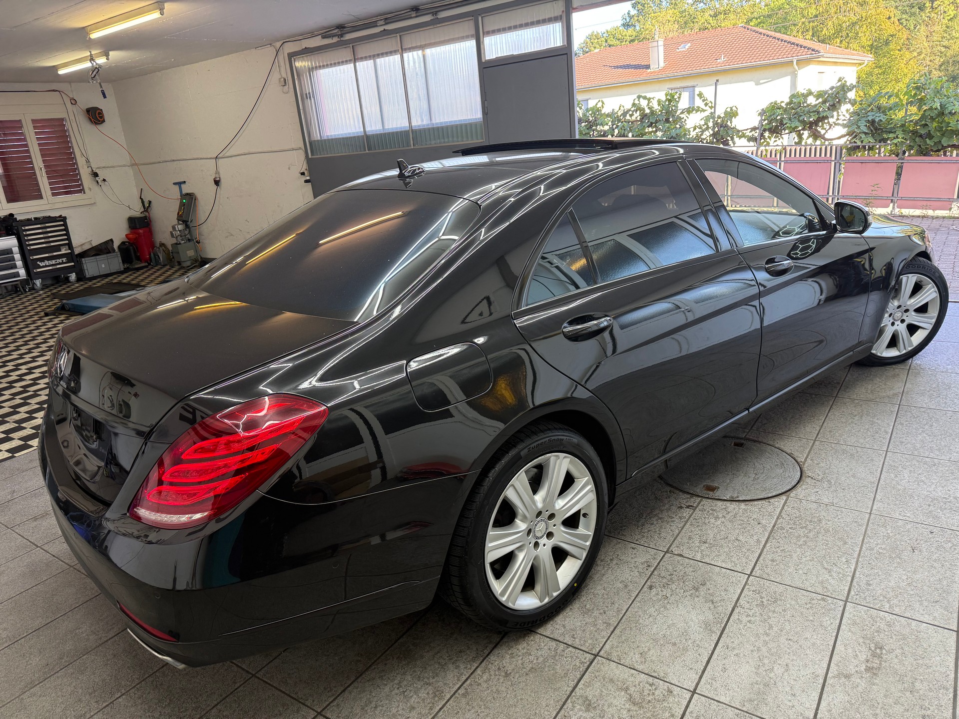 MERCEDES-BENZ S 500 L 4Matic 7G-Tronic-image-2