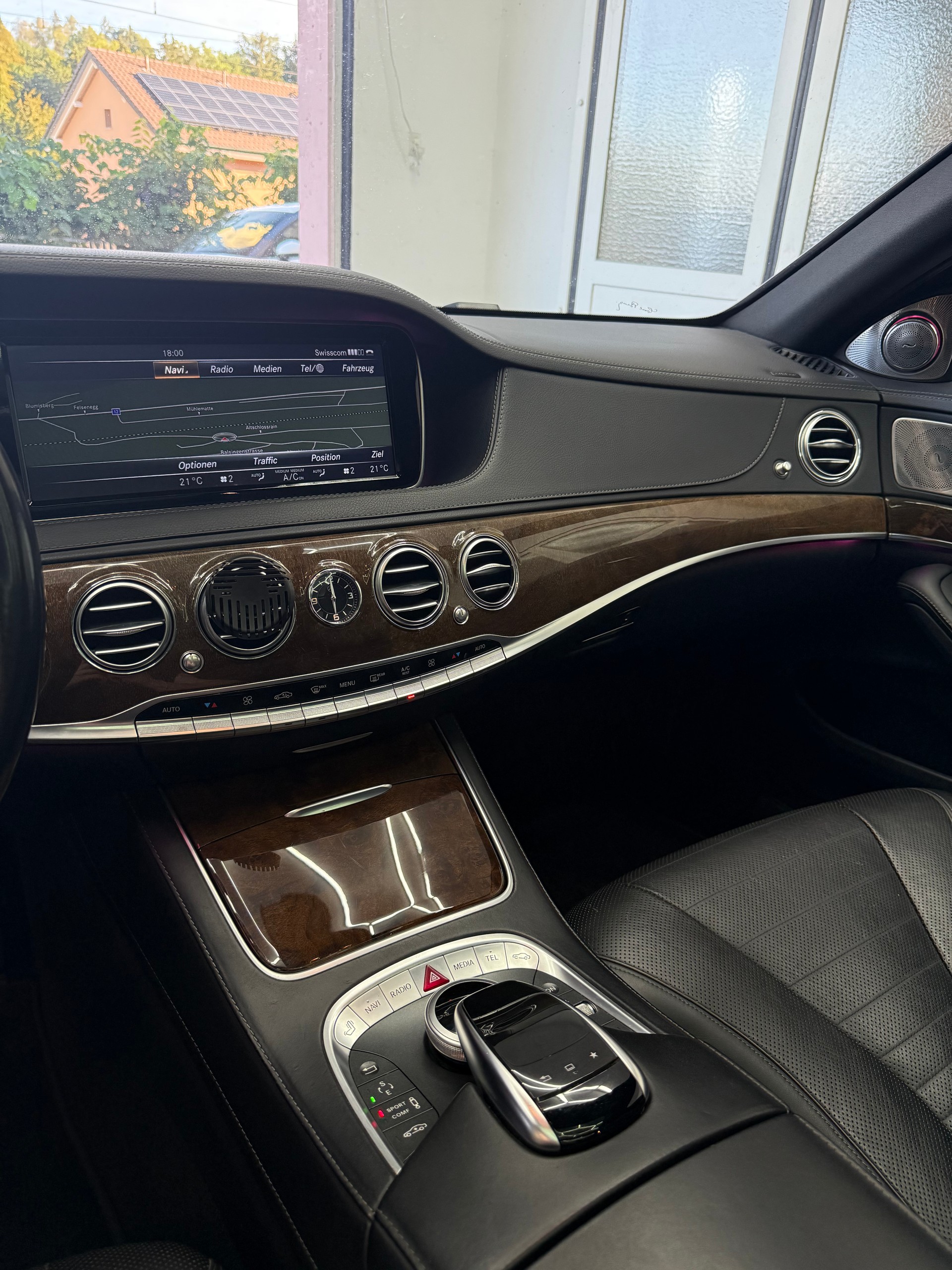 MERCEDES-BENZ S 500 L 4Matic 7G-Tronic-image-13