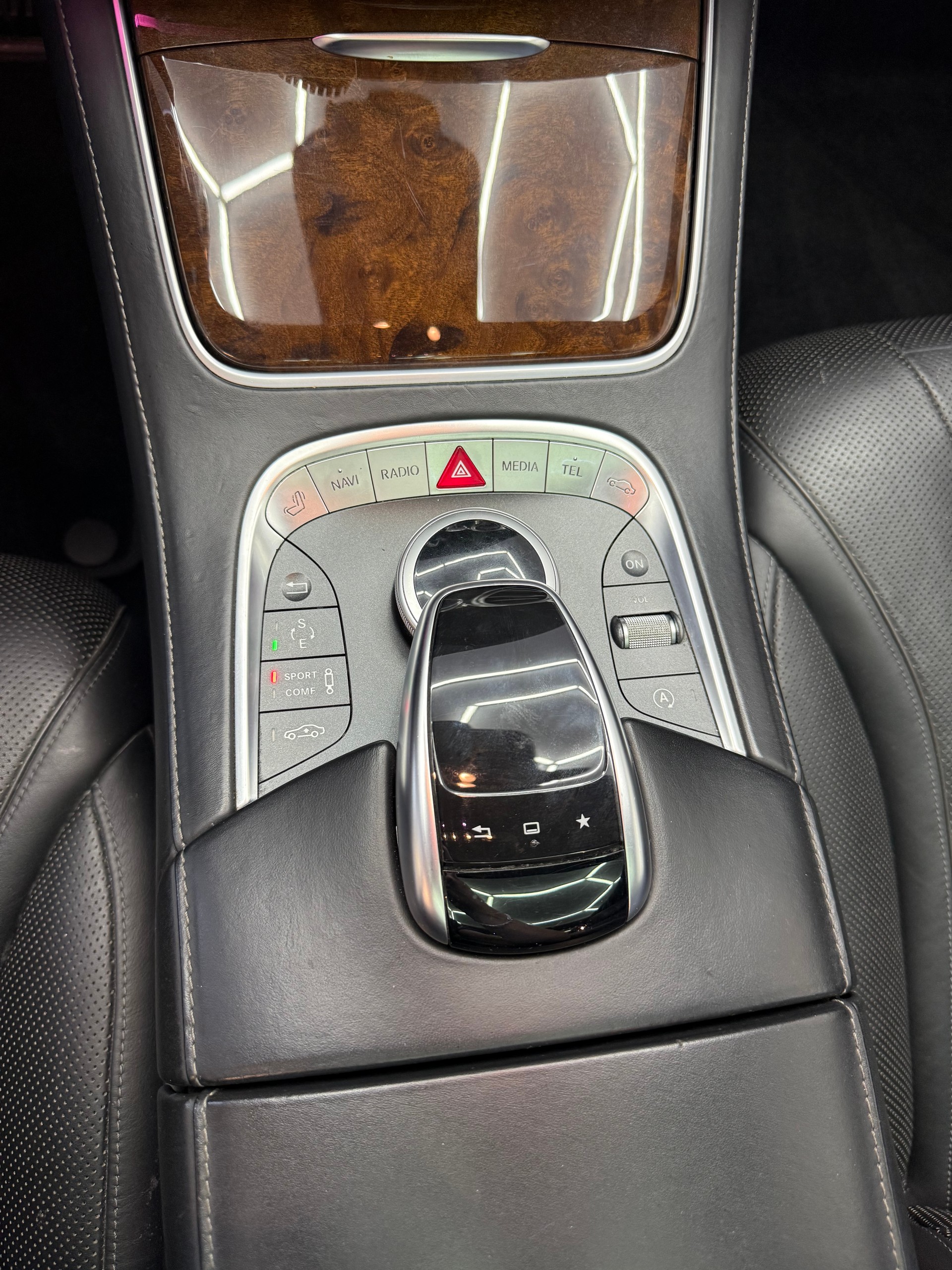 MERCEDES-BENZ S 500 L 4Matic 7G-Tronic-image-14