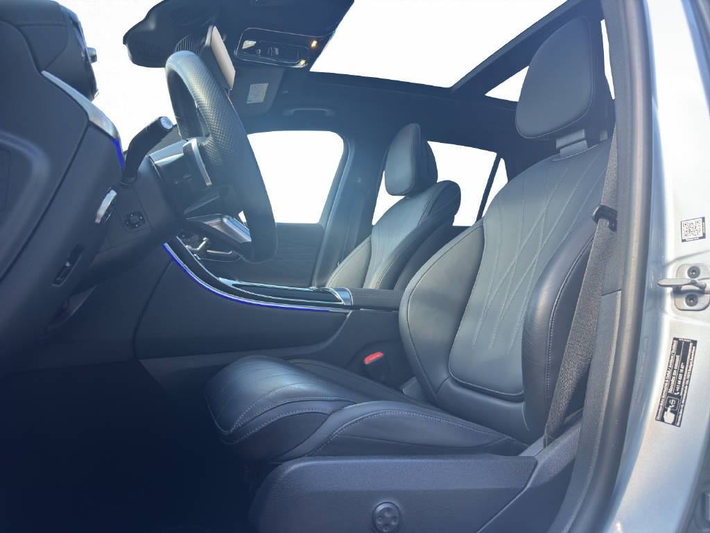 MERCEDES-BENZ GLC 220 d AMG Line 4Matic-image-10