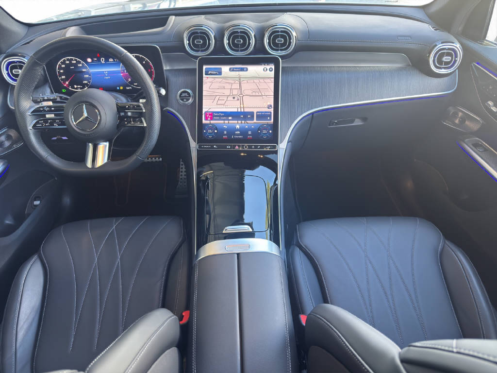 MERCEDES-BENZ GLC 220 d AMG Line 4Matic-image-13