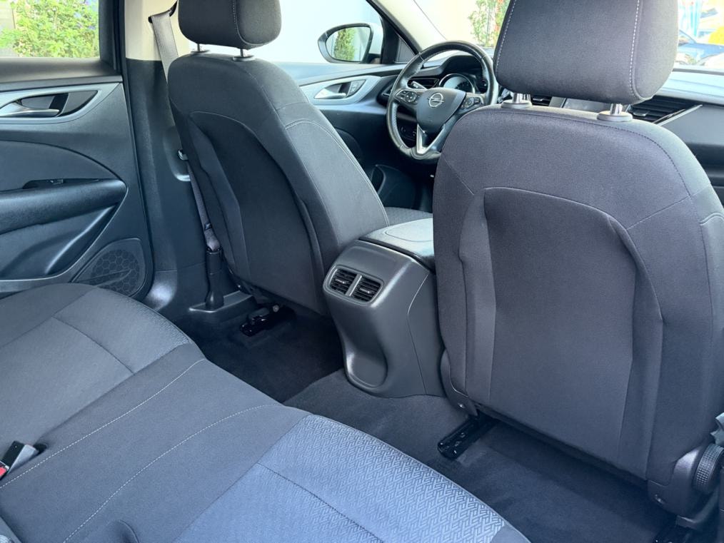 OPEL Insignia 1.5 T Sports Tourer Edition-image-7
