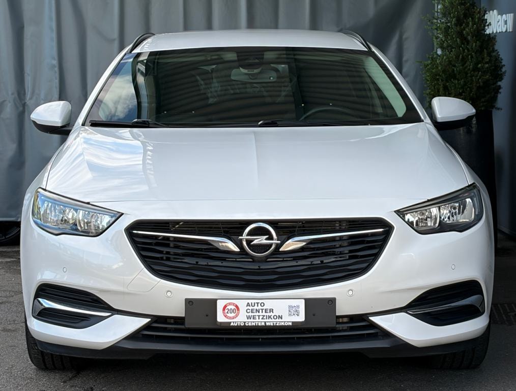 OPEL Insignia 1.5 T Sports Tourer Edition