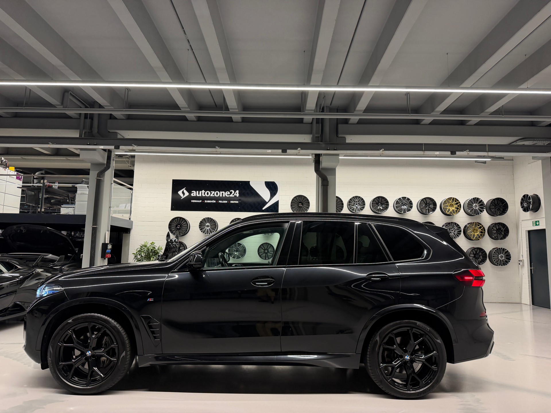 BMW X5 30d xDrive SAG *M Sport*CH-Auto*Facelift*Panorama-Glasdach*Garantie*BMW Servicegepflegt*-image-7